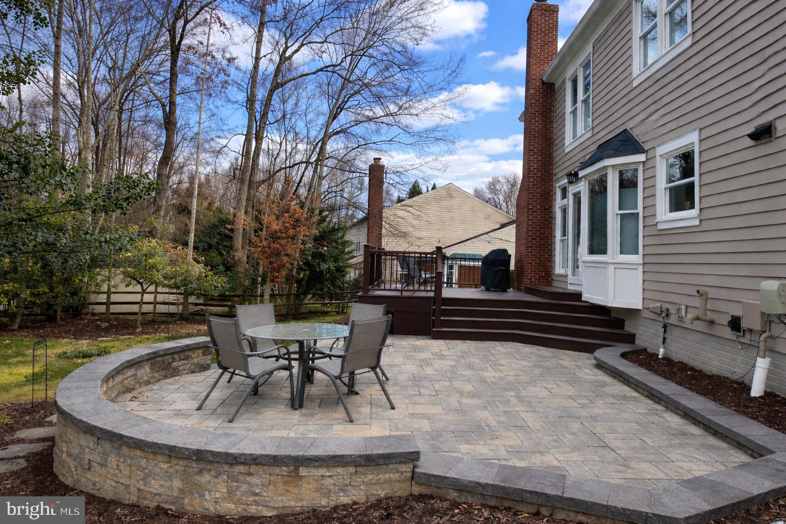 SOUTH RUN OAKS - Residential