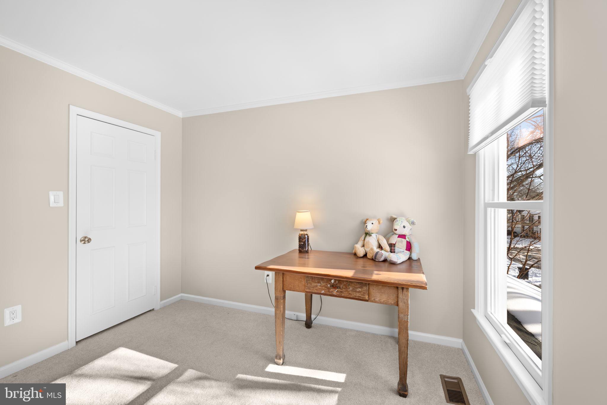 SOUTH RUN OAKS - Residential