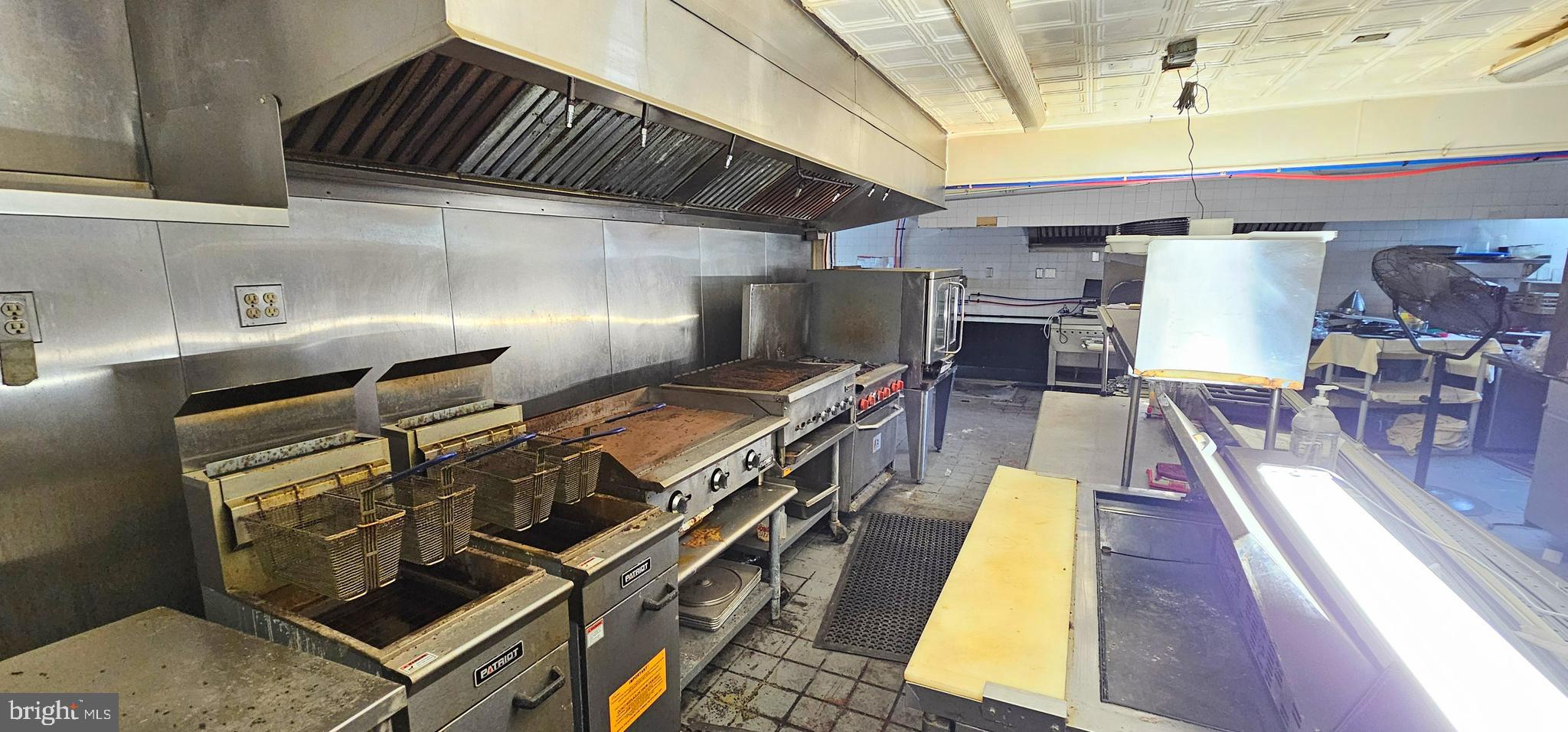 763 WHITE HORSE PIKE