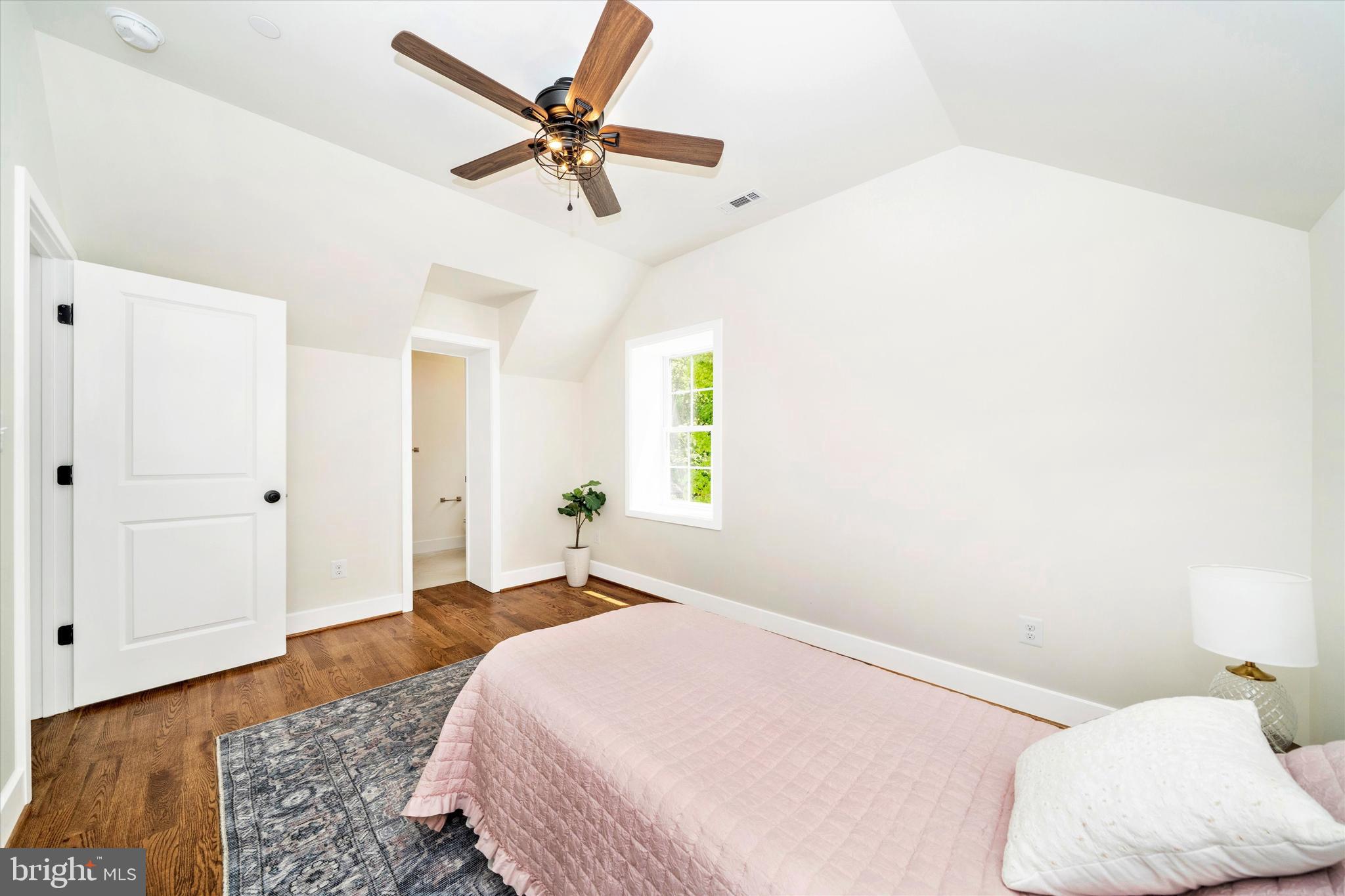 SENECA SPRINGS - Residential
