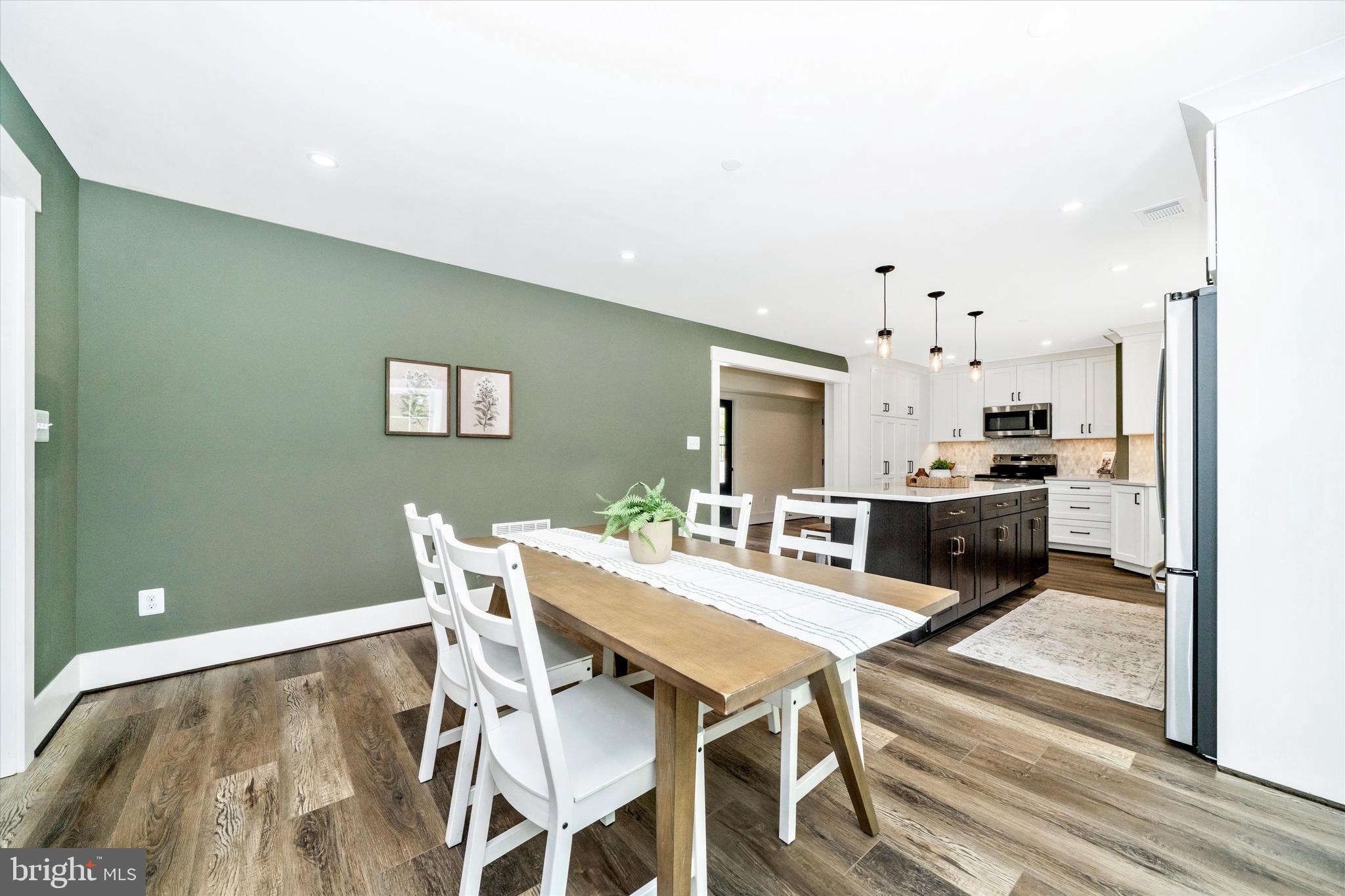 SENECA SPRINGS - Residential