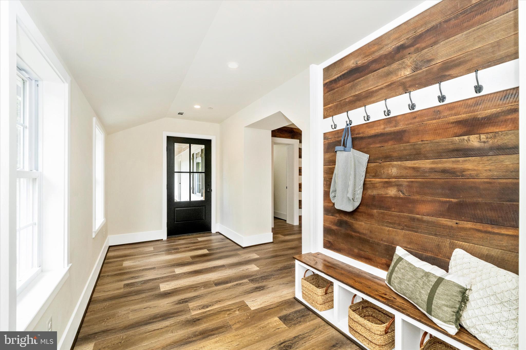 SENECA SPRINGS - Residential