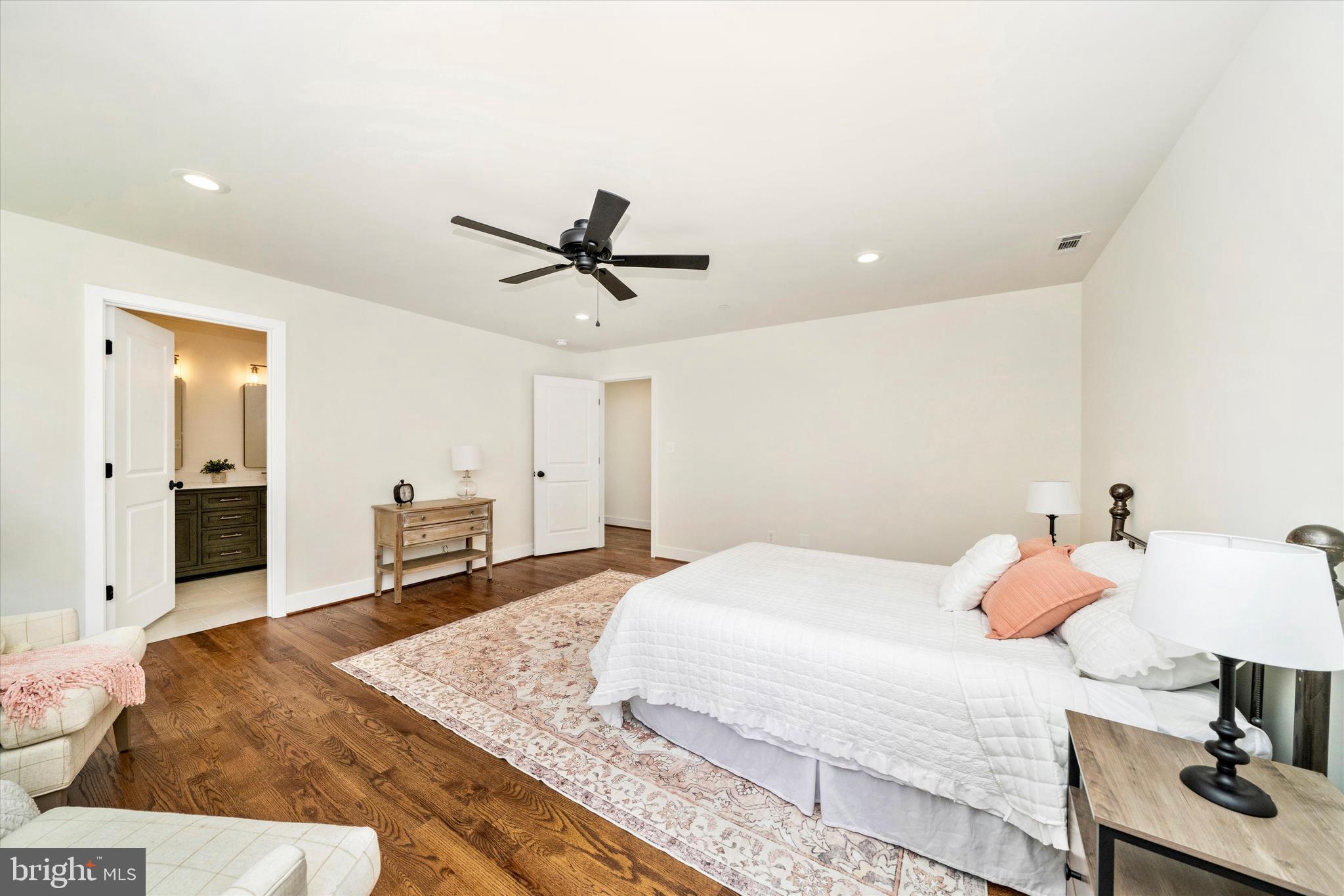 SENECA SPRINGS - Residential