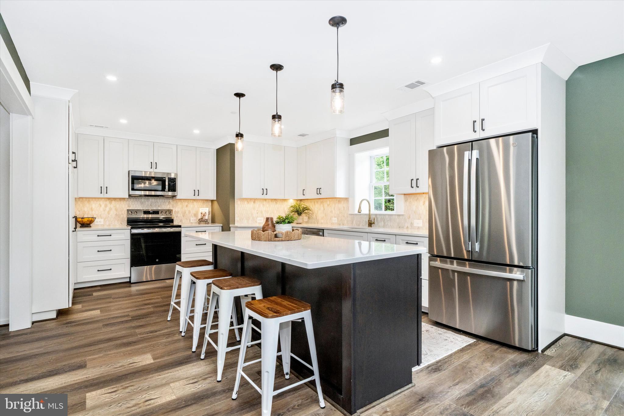 SENECA SPRINGS - Residential