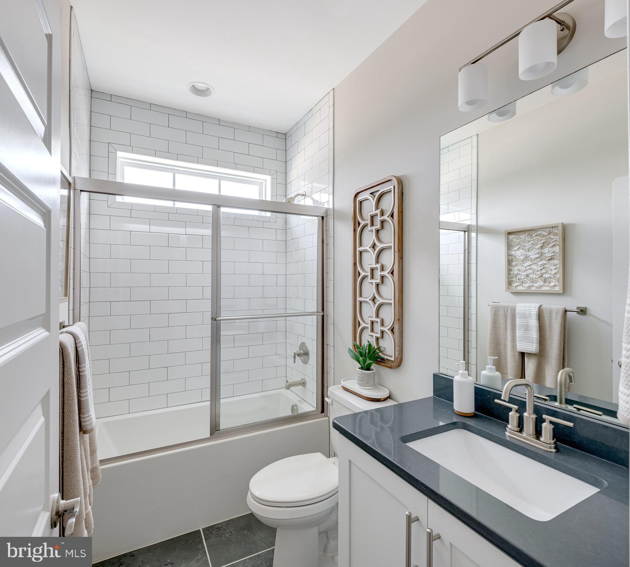 BRENTWOOD - Residential