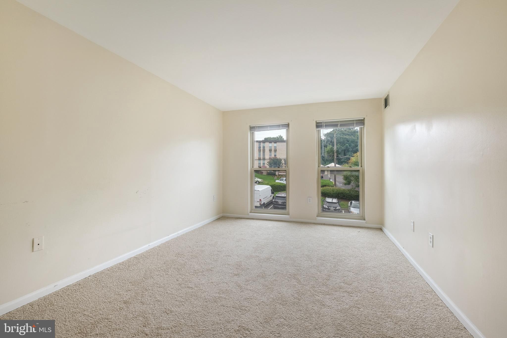 BLADENWOODS - Residential