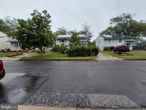 Homes For Sale - 2242 Norwood Avenue<br/> PENNSAUKEN, NJ 08110