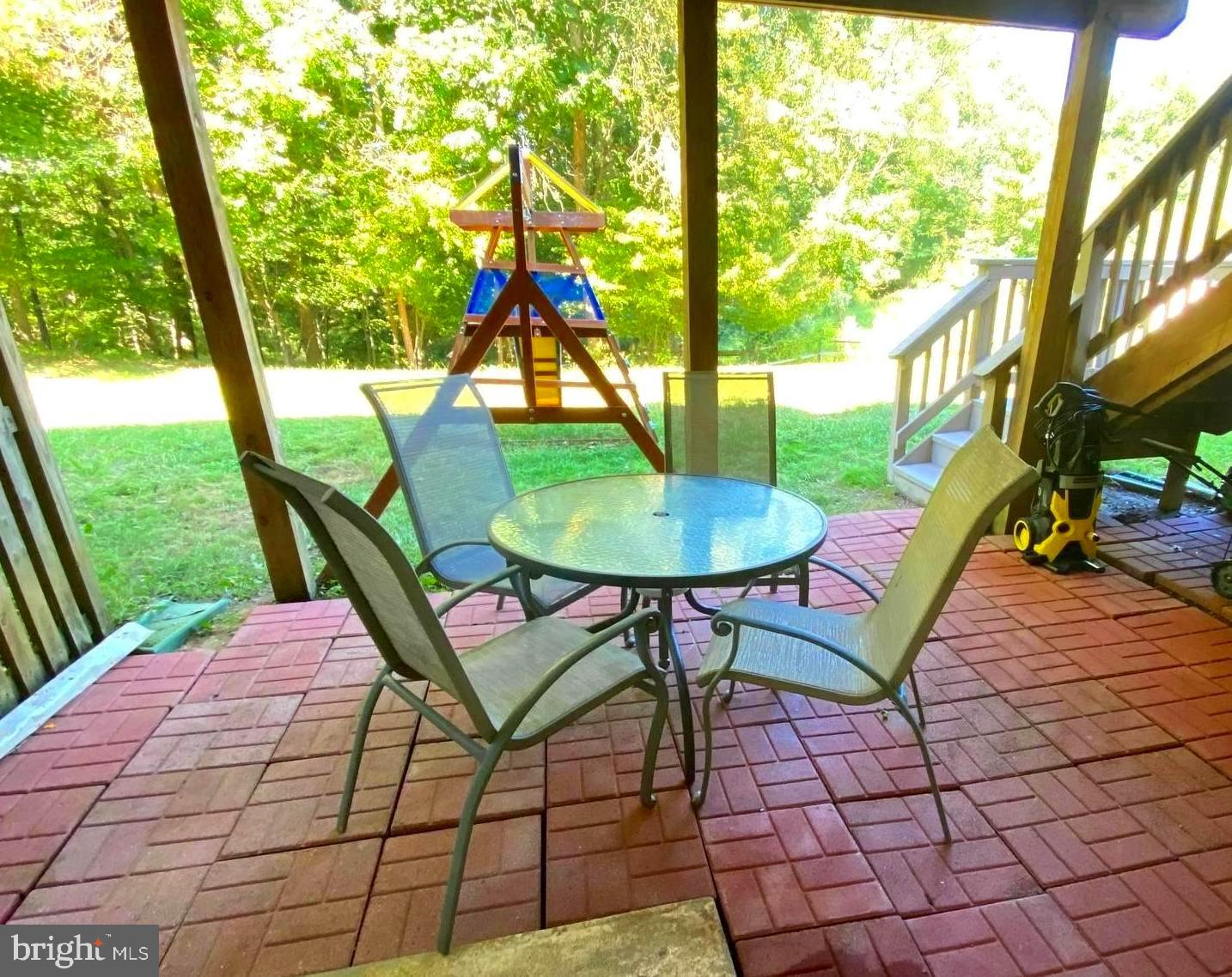 KINGS POINT - Residential