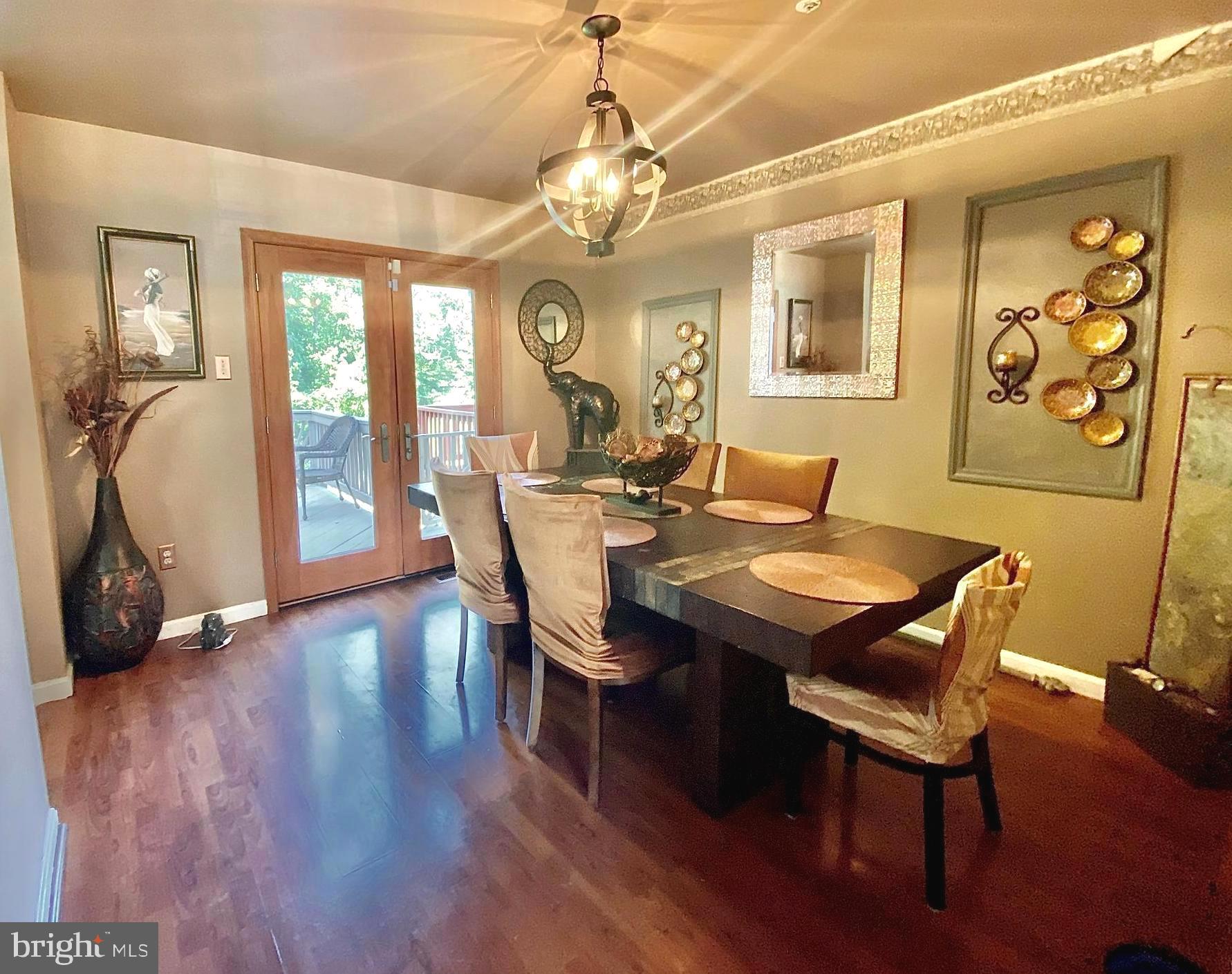 KINGS POINT - Residential