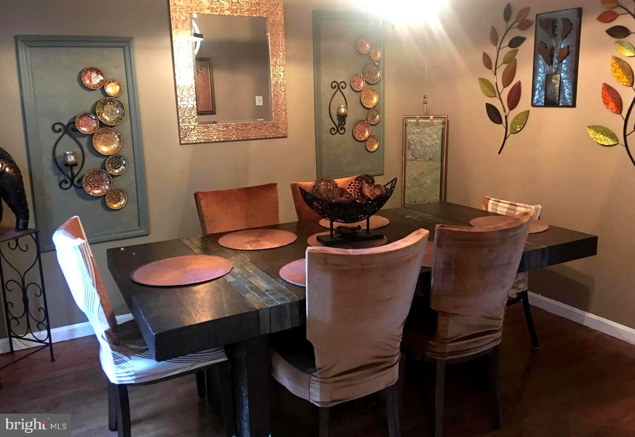 KINGS POINT - Residential