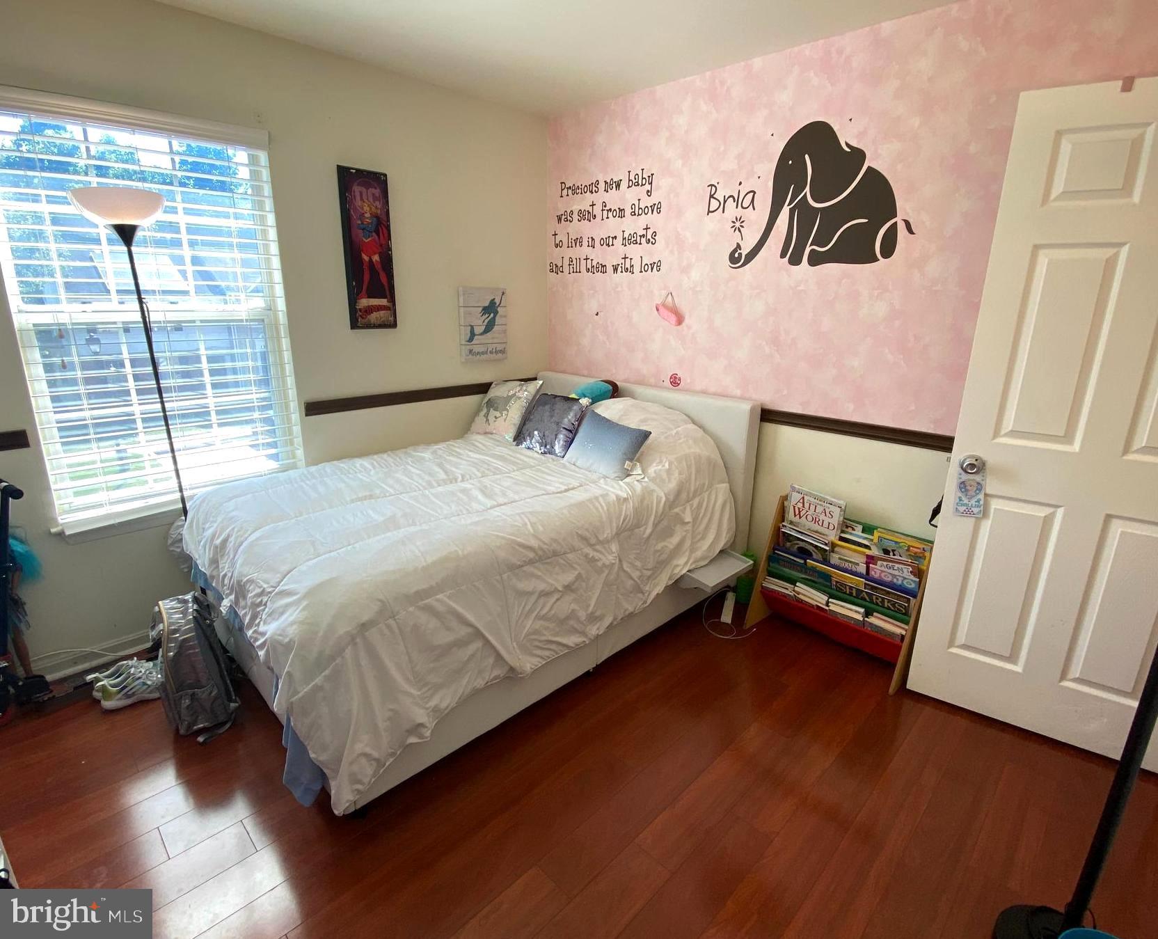 KINGS POINT - Residential