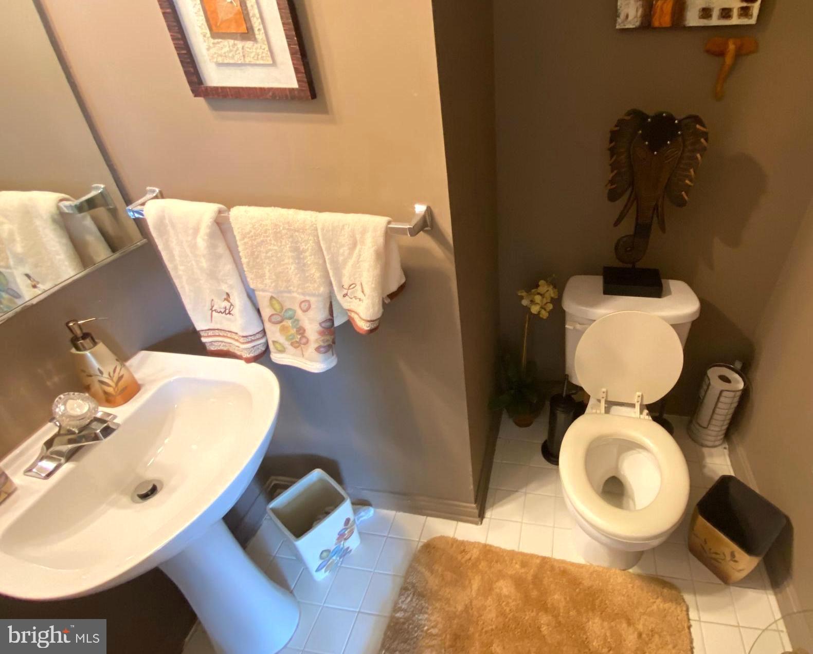 KINGS POINT - Residential