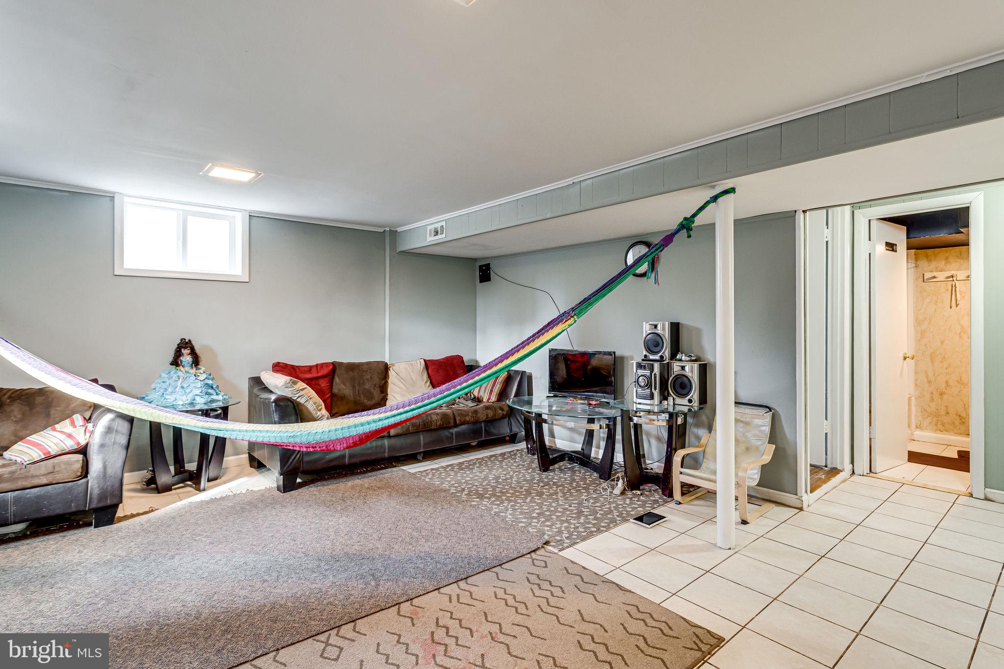 HYNESBORO PARK - Residential