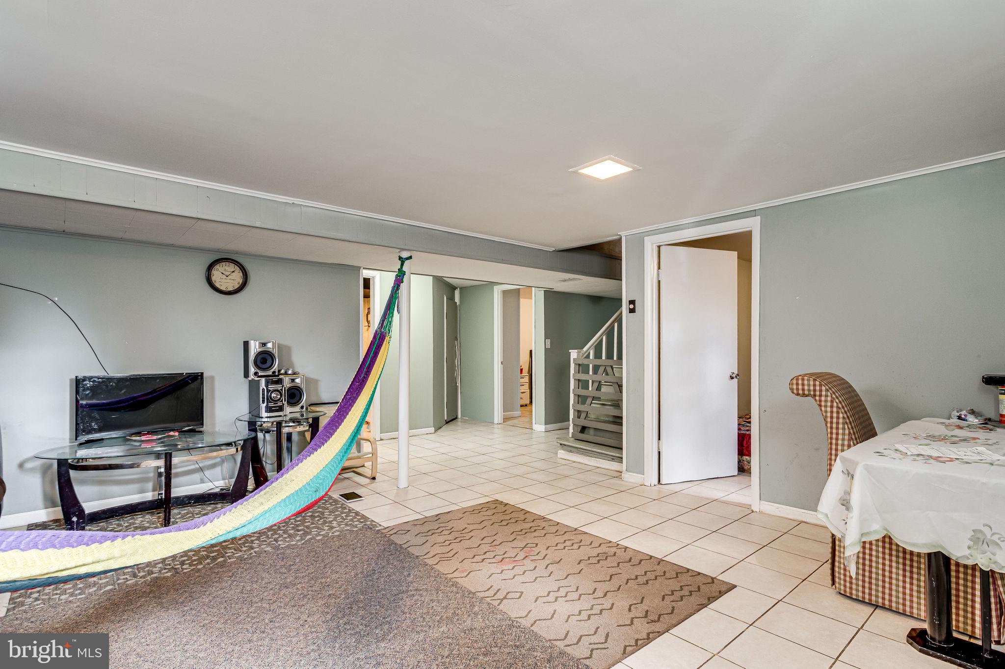 HYNESBORO PARK - Residential