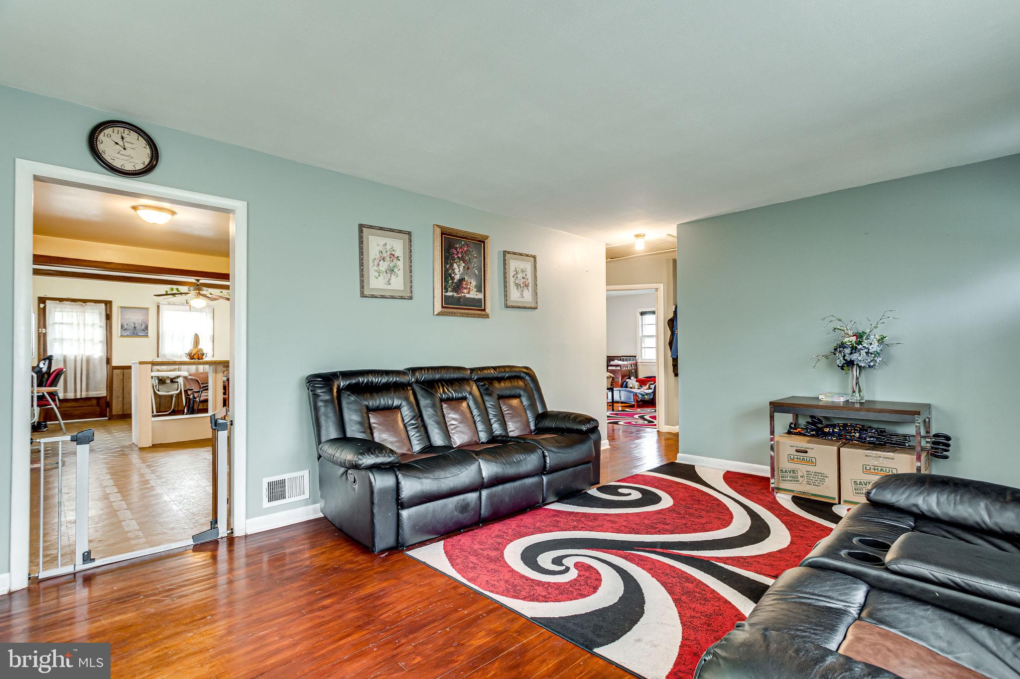 HYNESBORO PARK - Residential