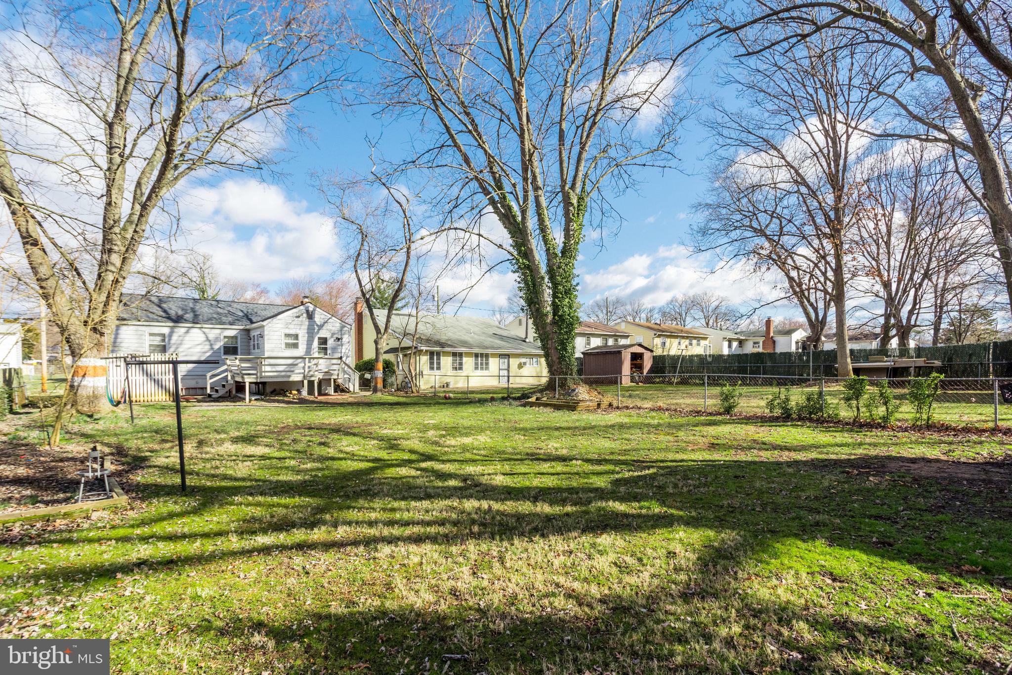 HYNESBORO PARK - Residential