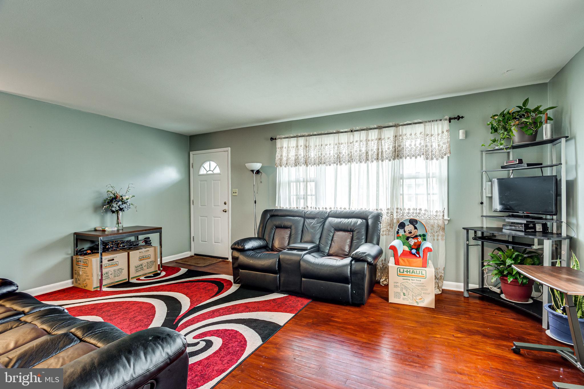 HYNESBORO PARK - Residential