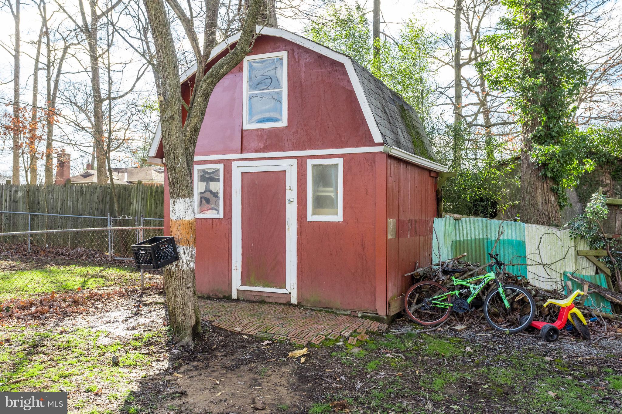 HYNESBORO PARK - Residential