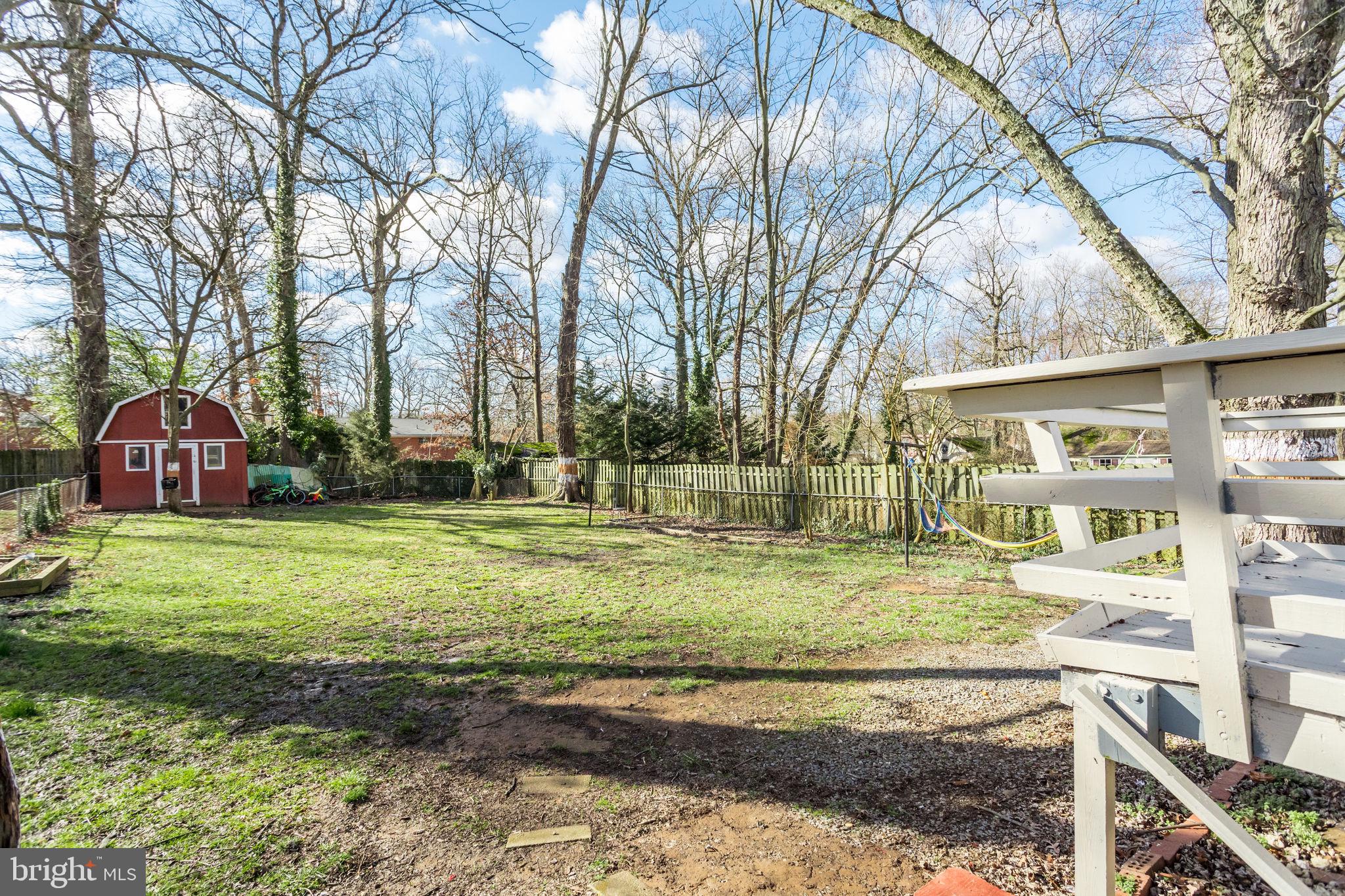 HYNESBORO PARK - Residential