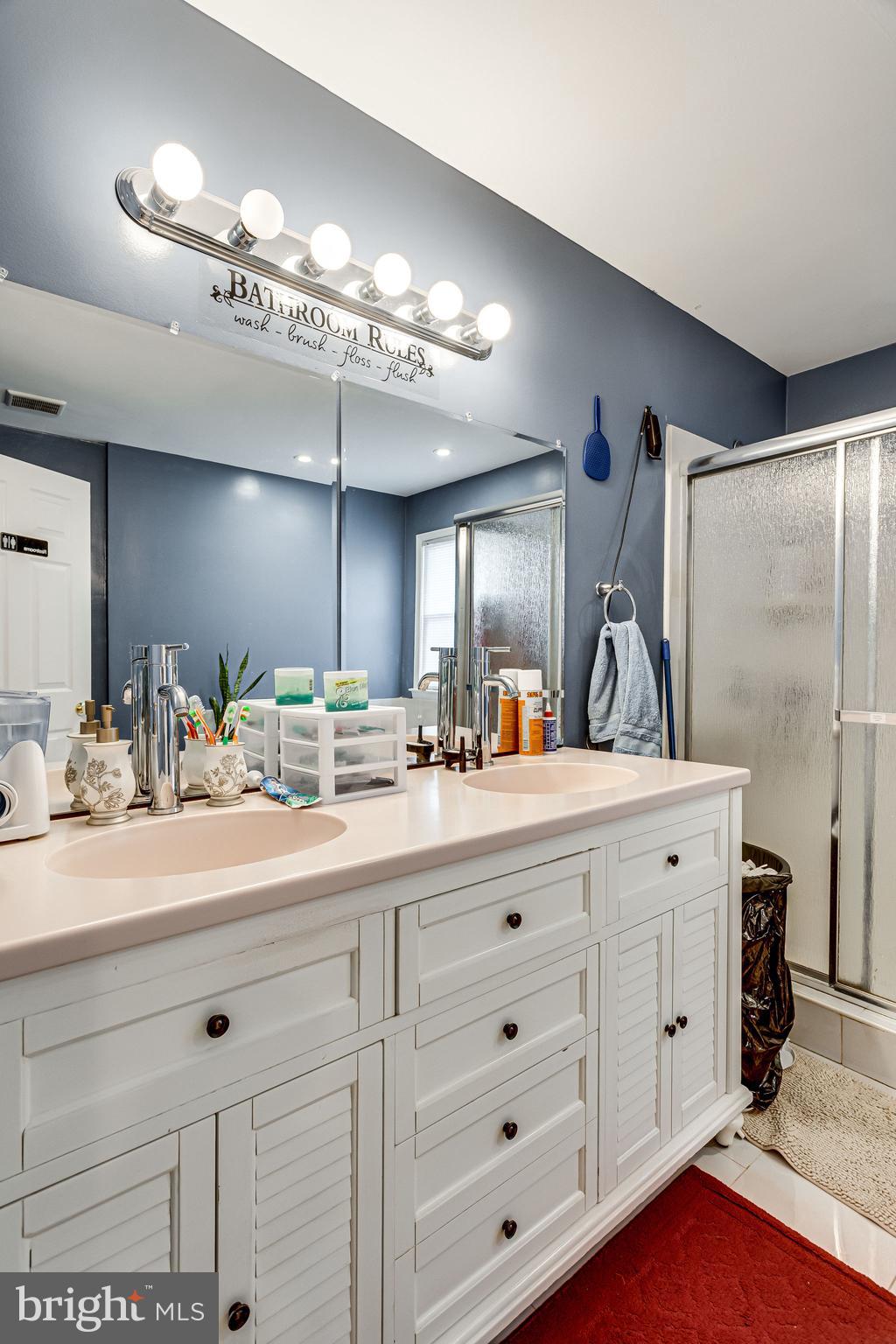 HYNESBORO PARK - Residential