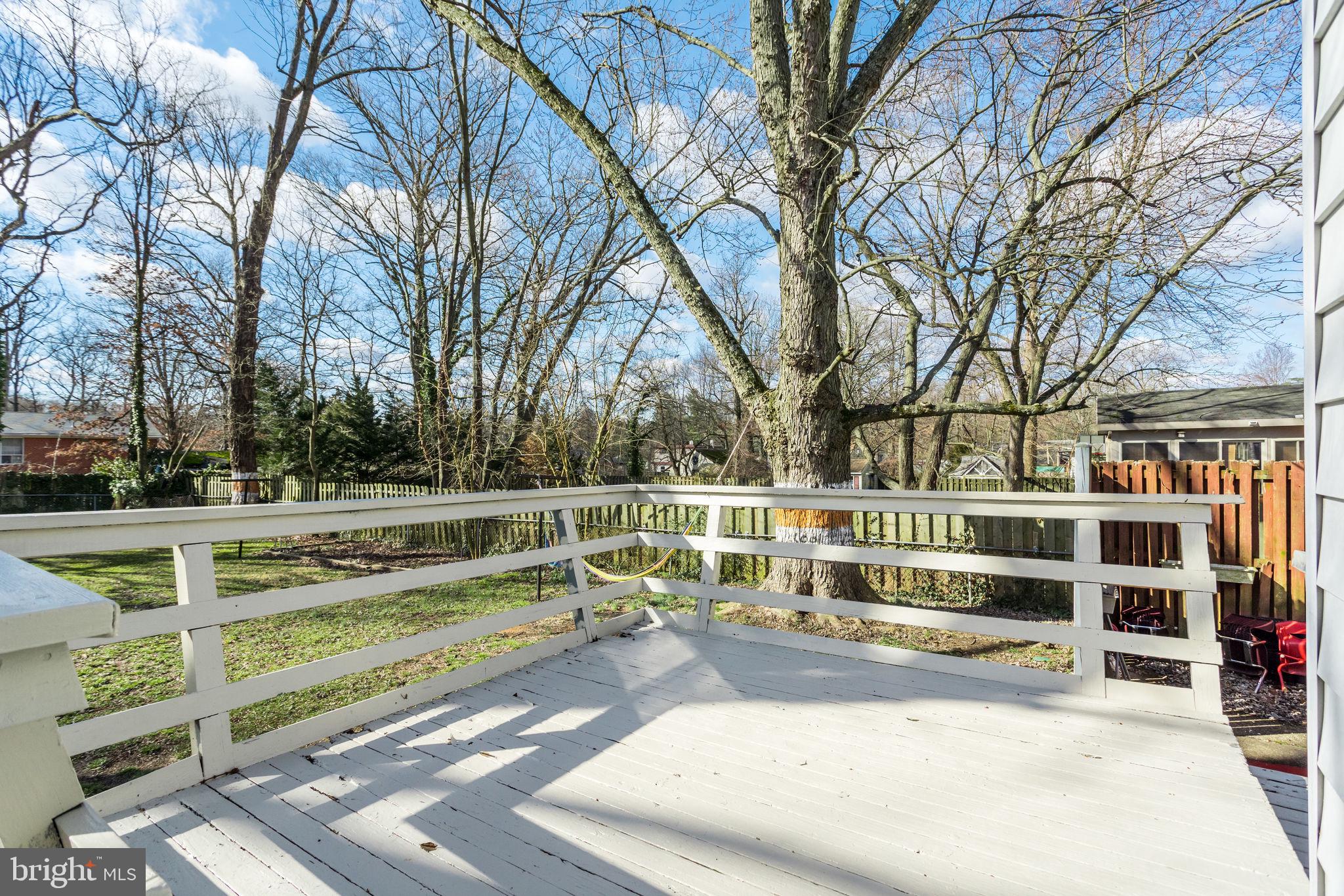 HYNESBORO PARK - Residential