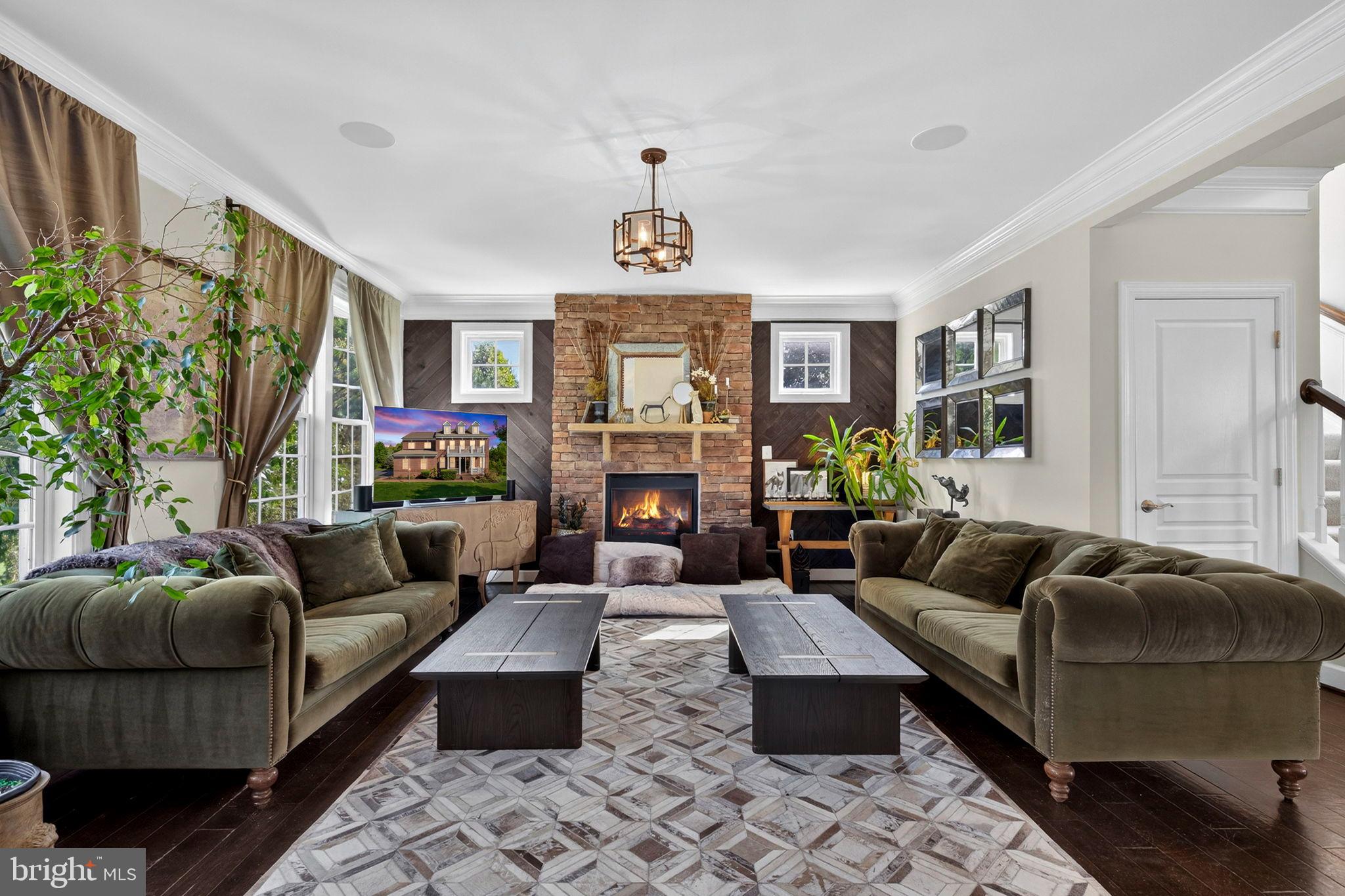 HISTORIC SELMA ESTATES - Residential