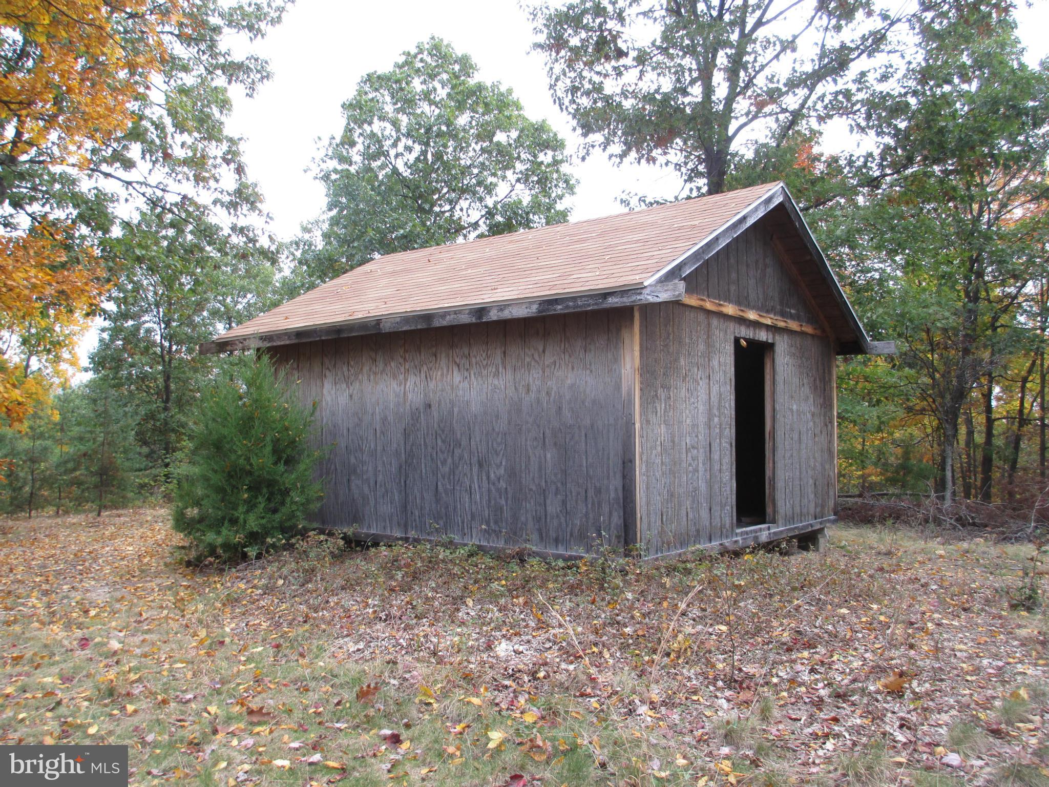 NATHANIEL PARK ESTATES - Land