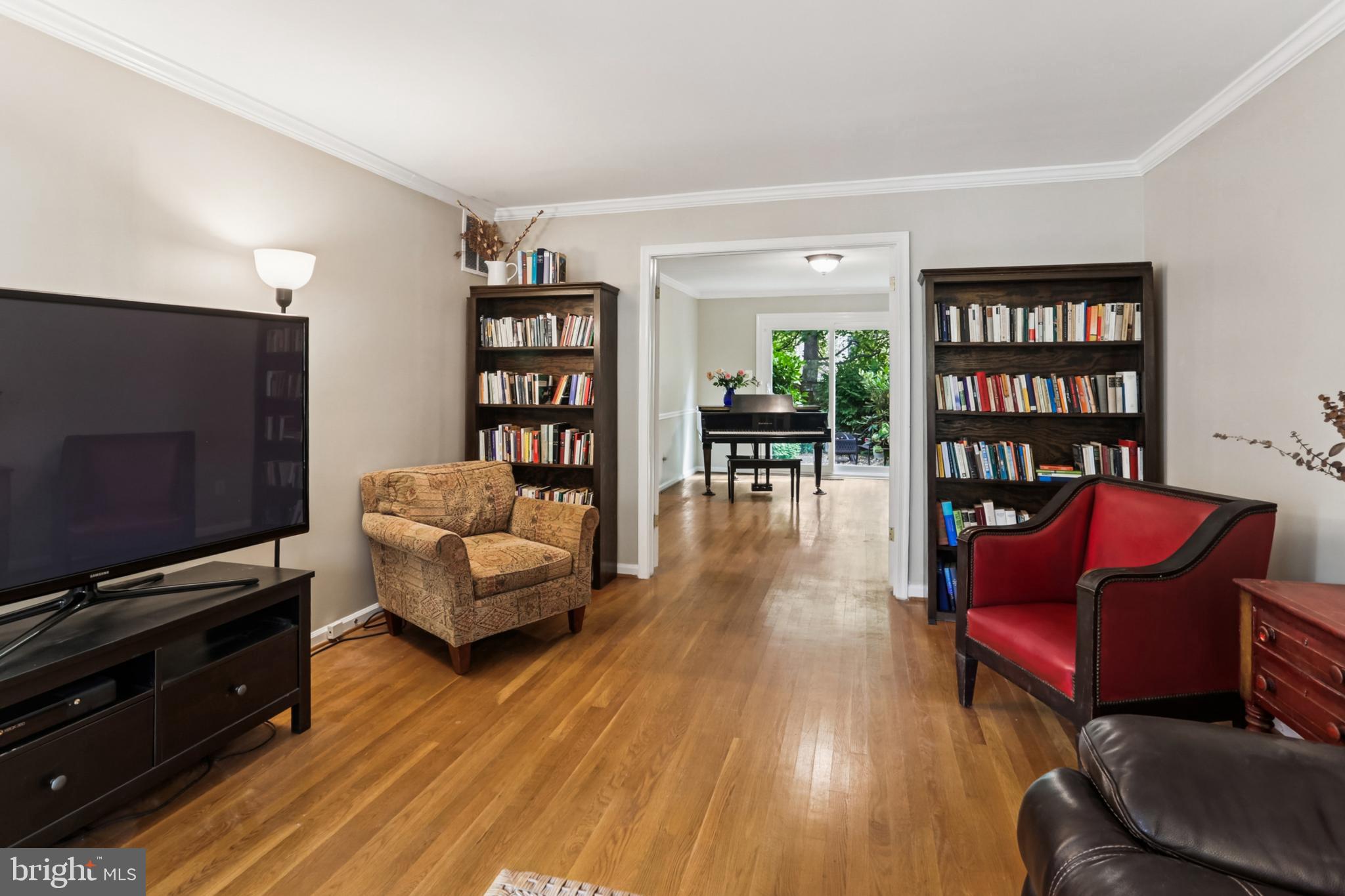 EAST GATE OF POTOMAC - Residential