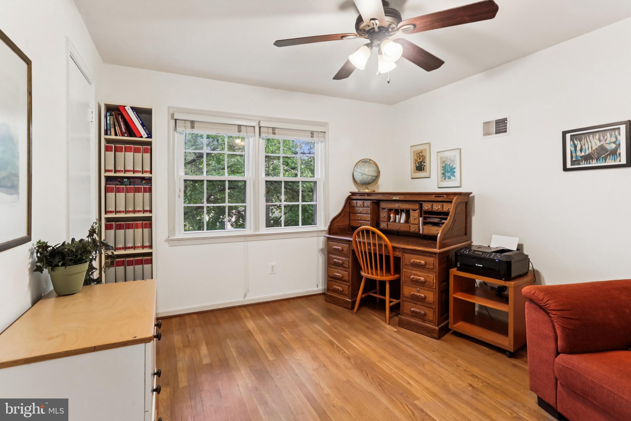 EAST GATE OF POTOMAC - Residential