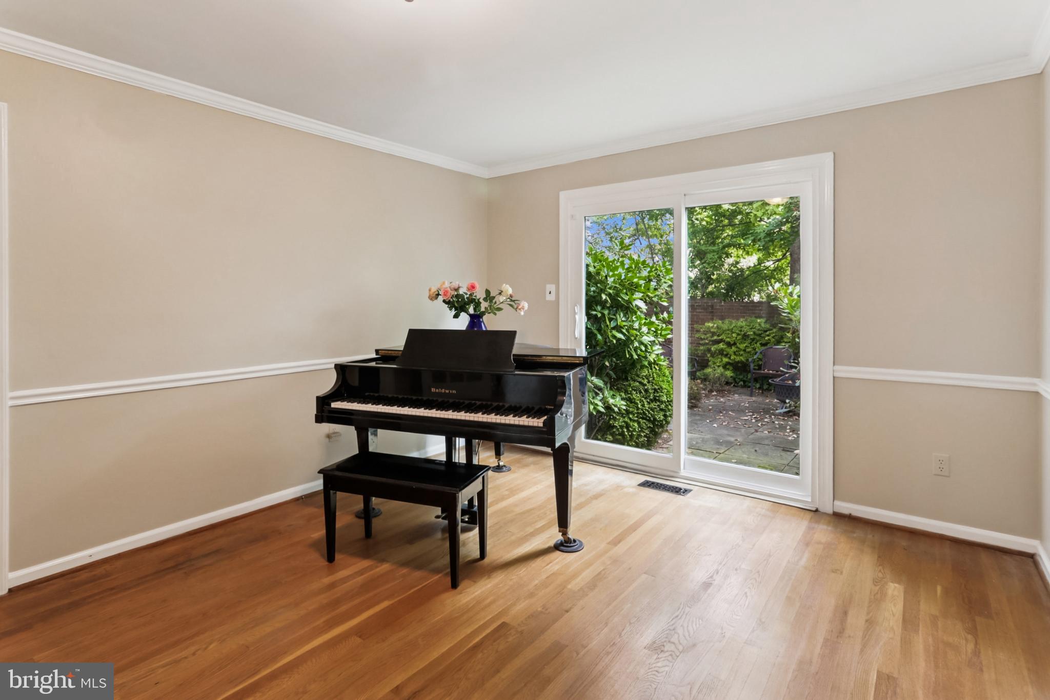 EAST GATE OF POTOMAC - Residential