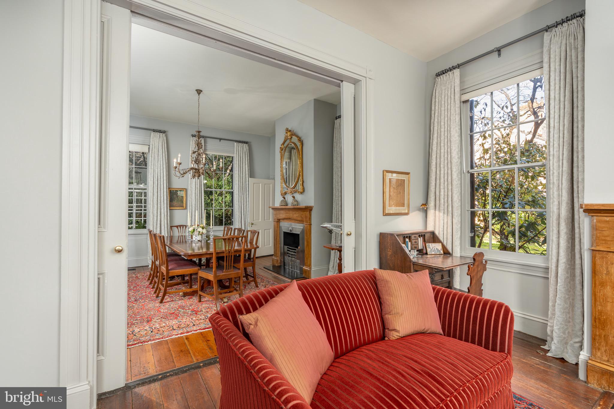 CHELSEA - Residential