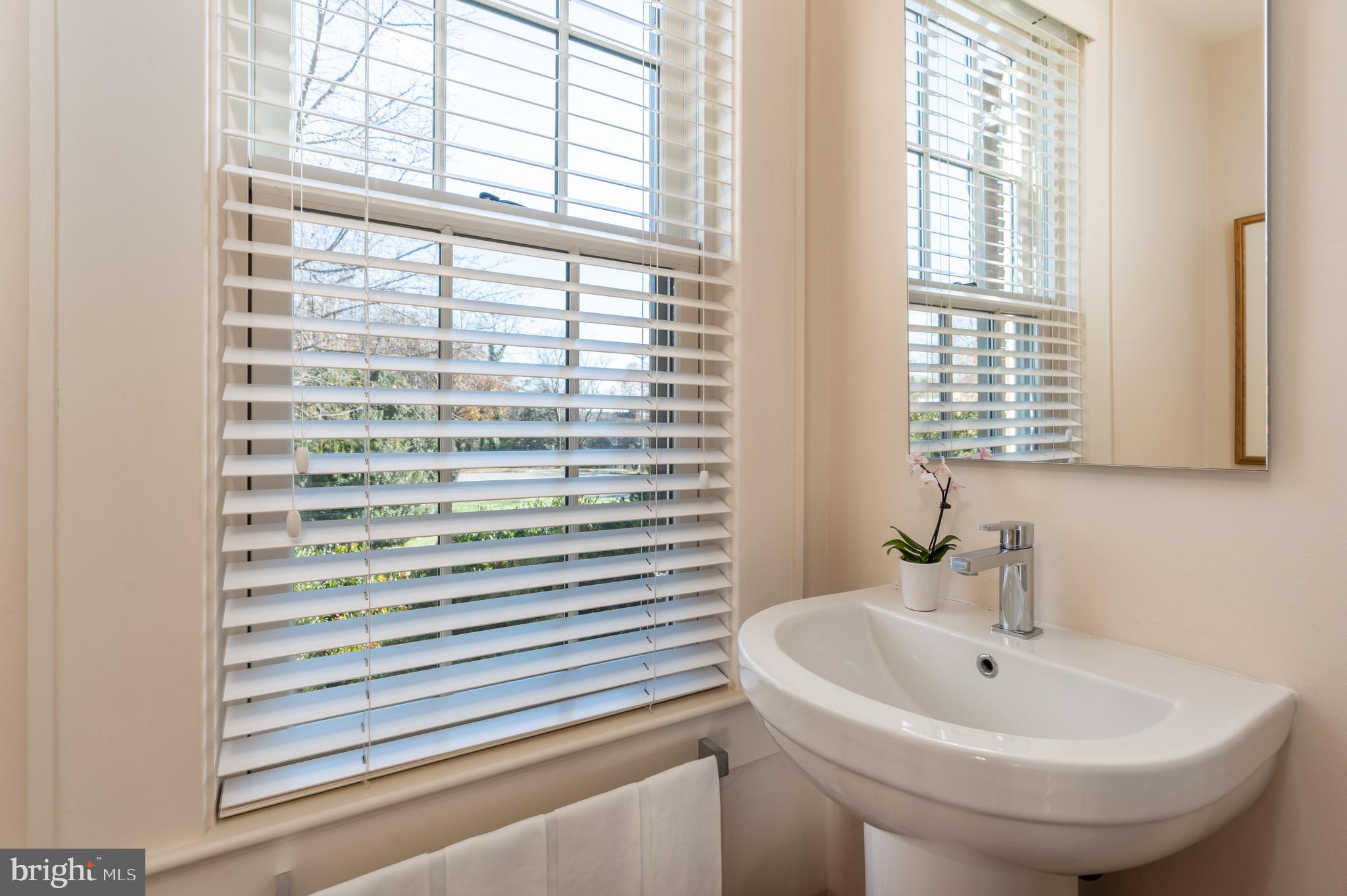 CHELSEA - Residential