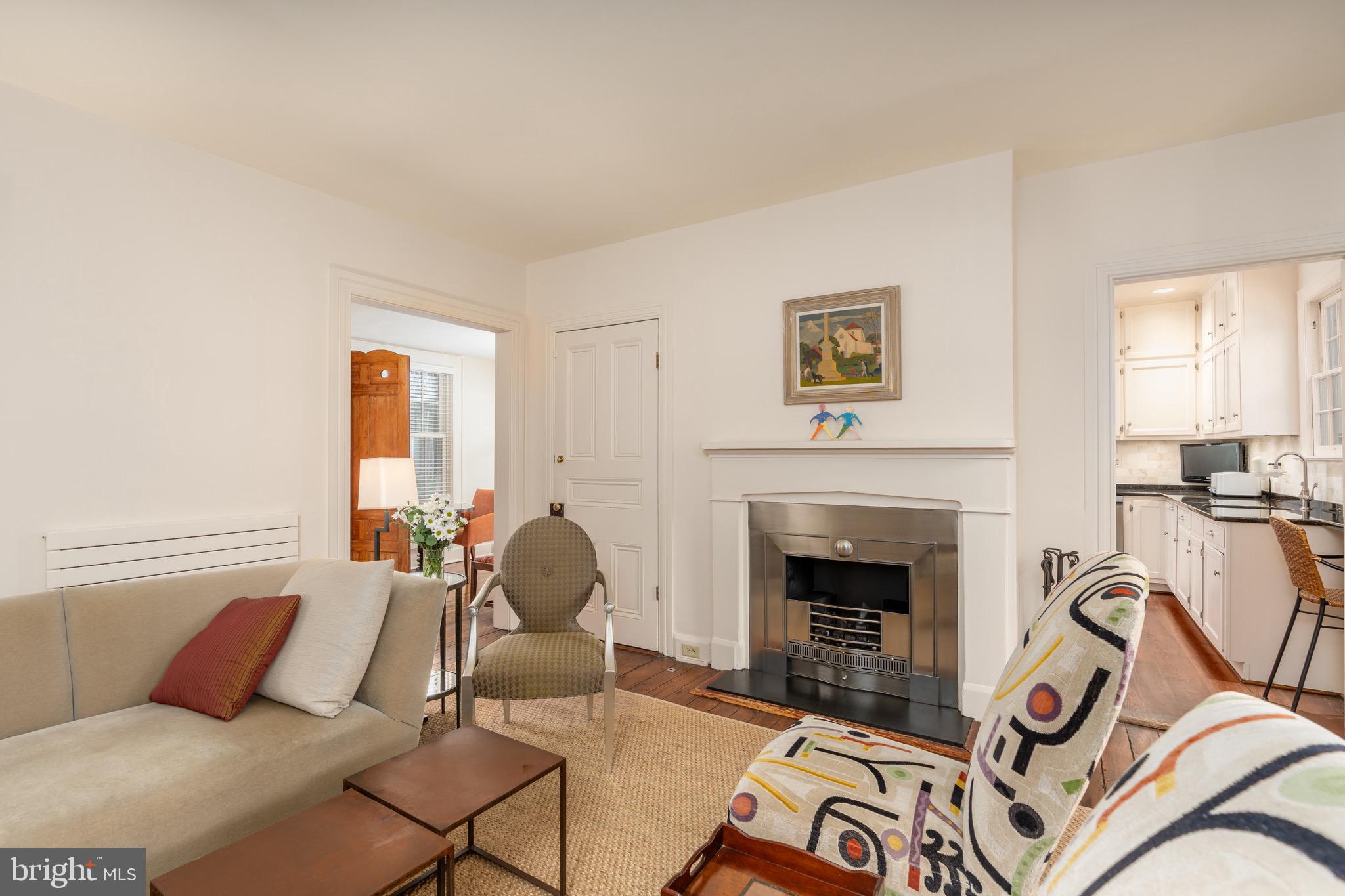 CHELSEA - Residential