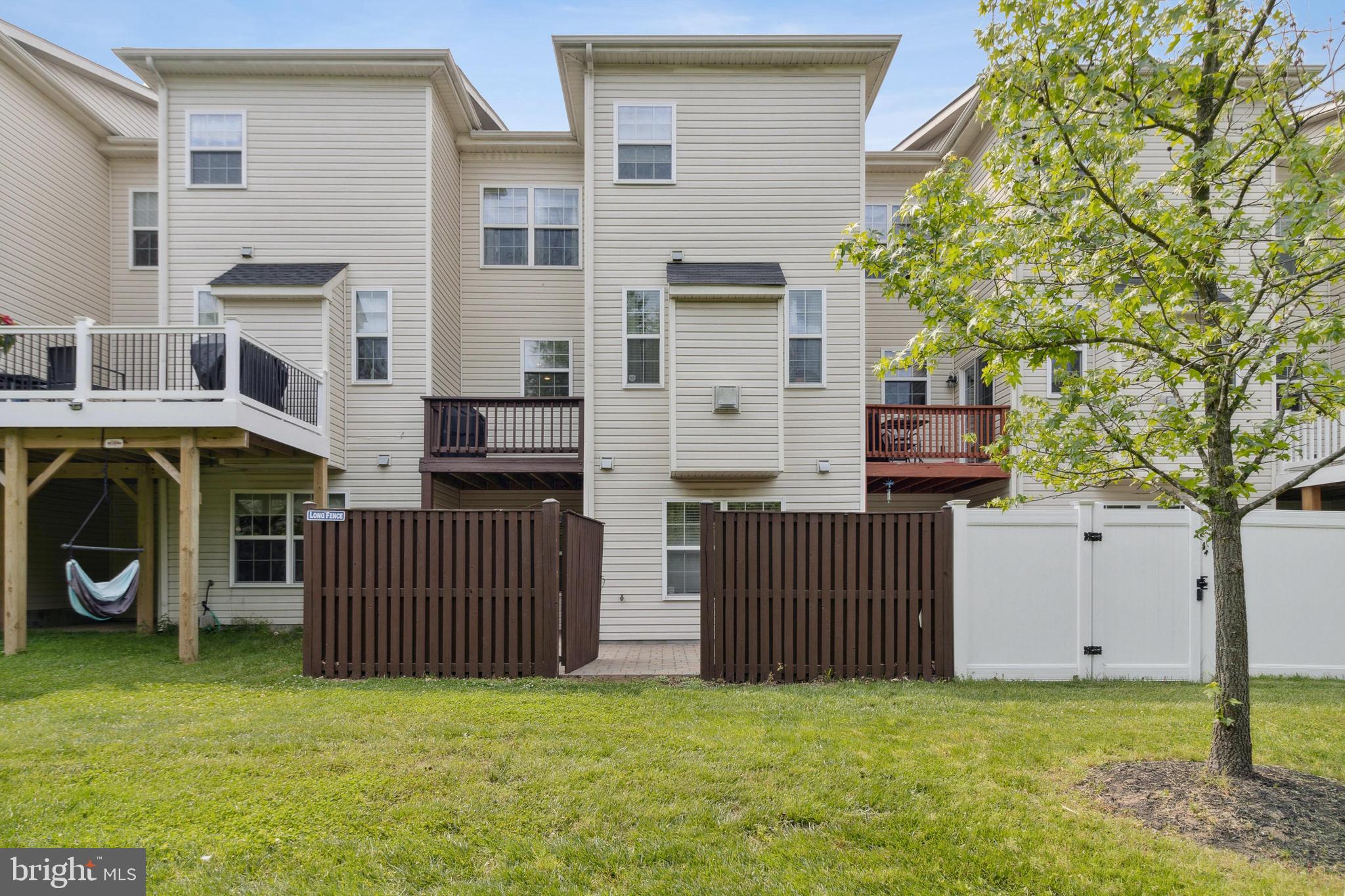 TANYARD SPRINGS - Residential