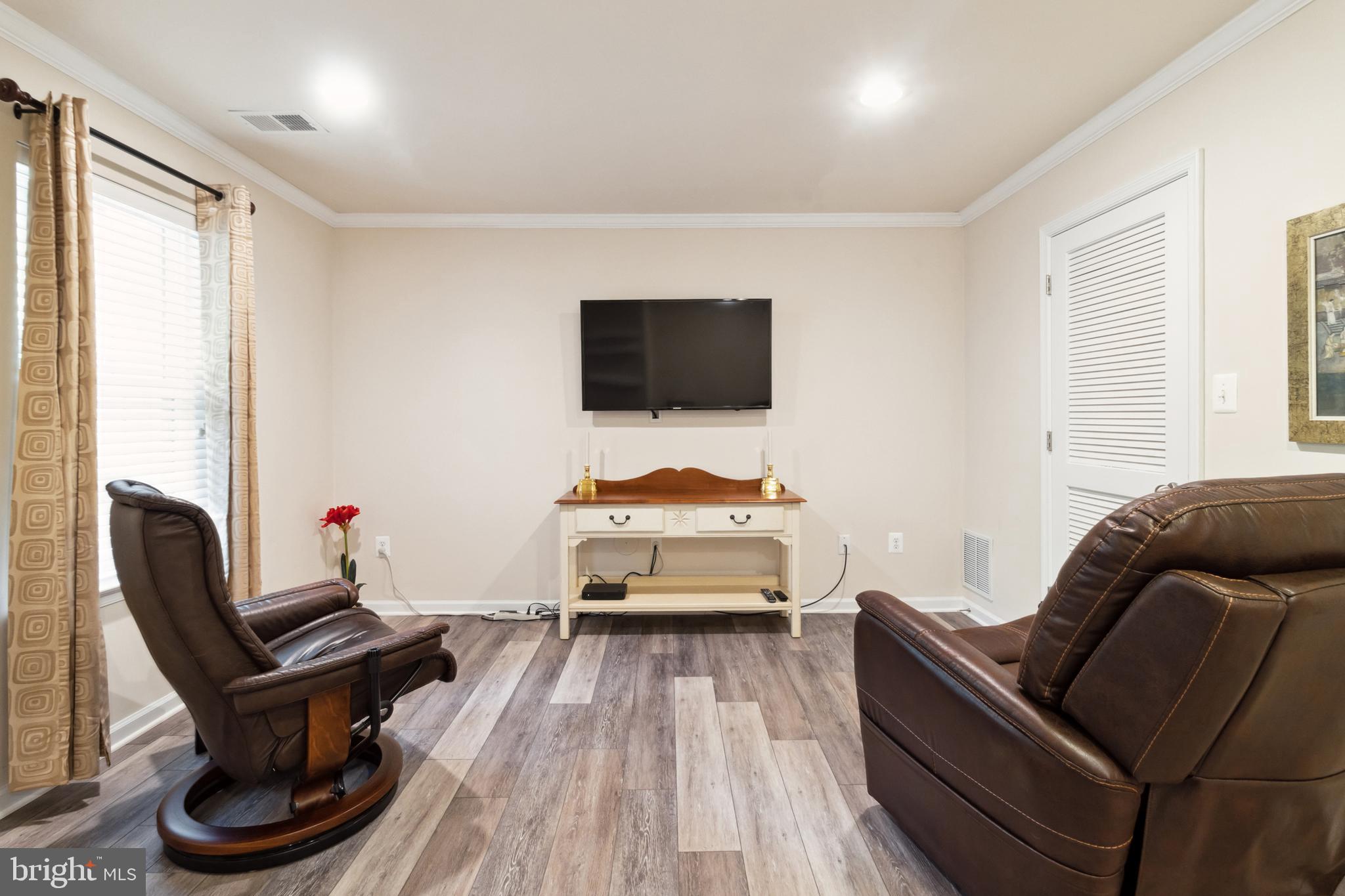 TANYARD SPRINGS - Residential