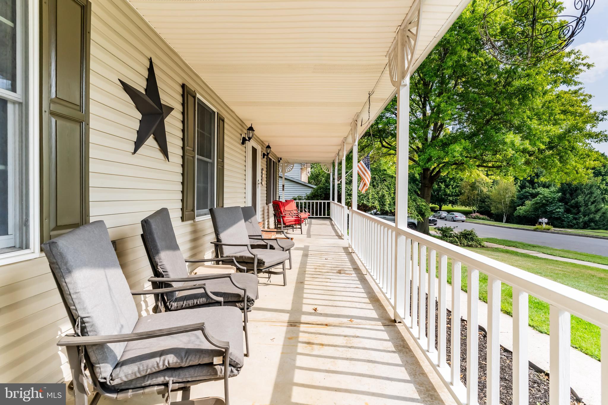 64 S PIN OAK DRIVE