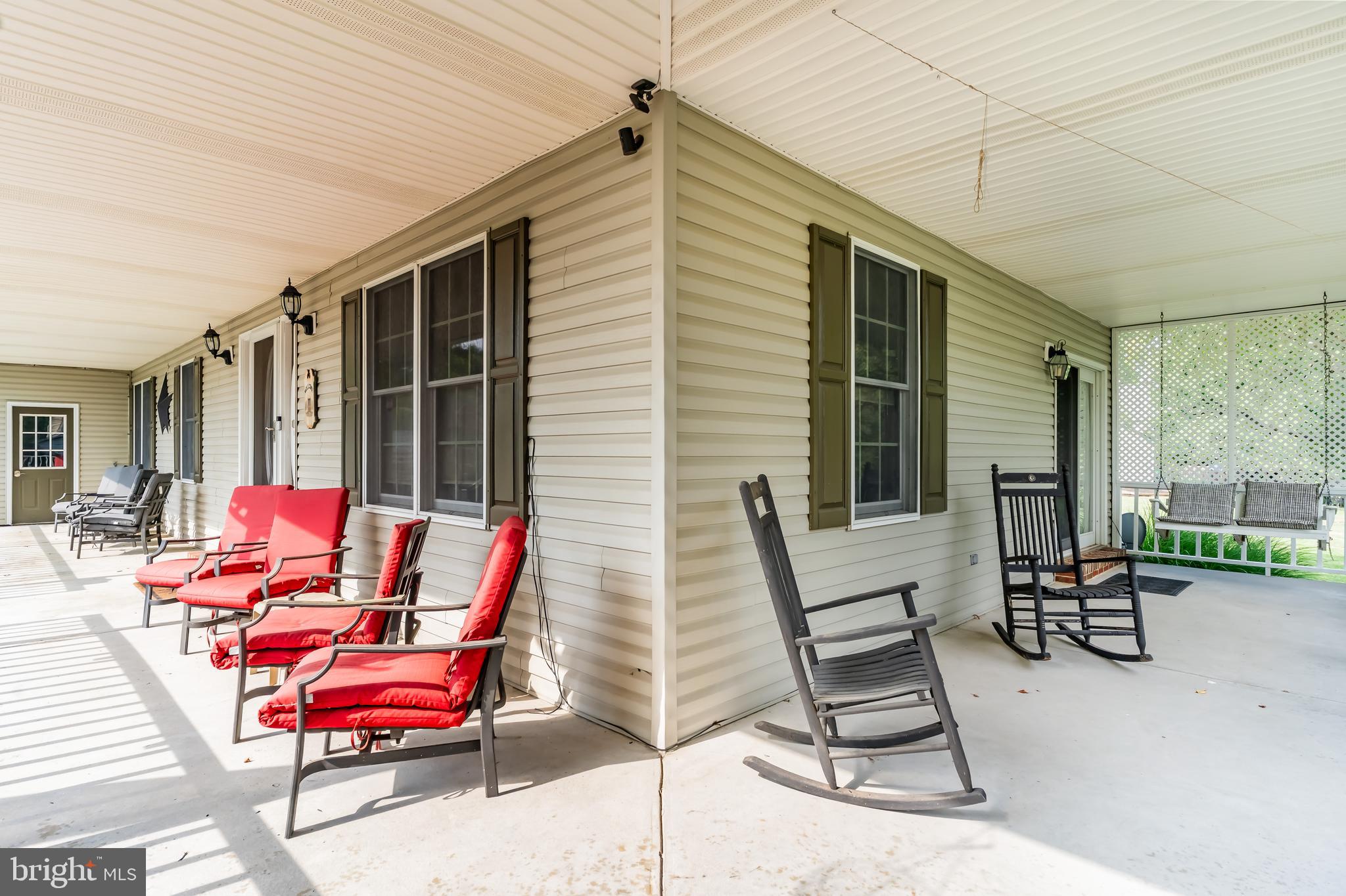 64 S PIN OAK DRIVE