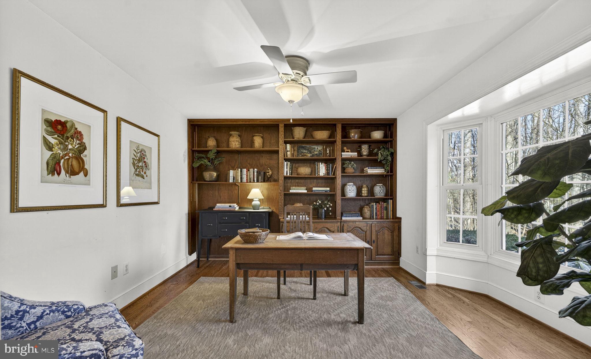 HUNTON WOOD - Residential