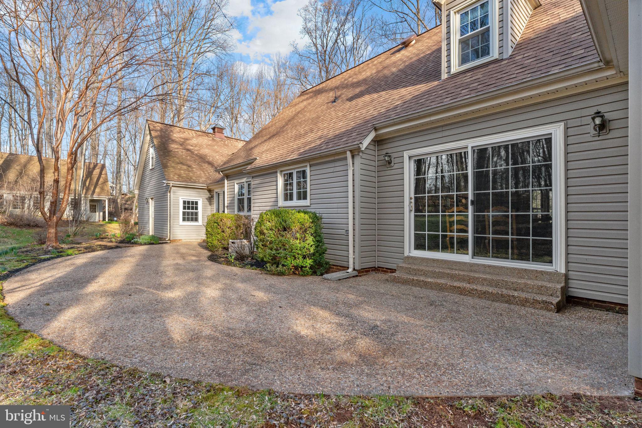 HUNTON WOOD - Residential