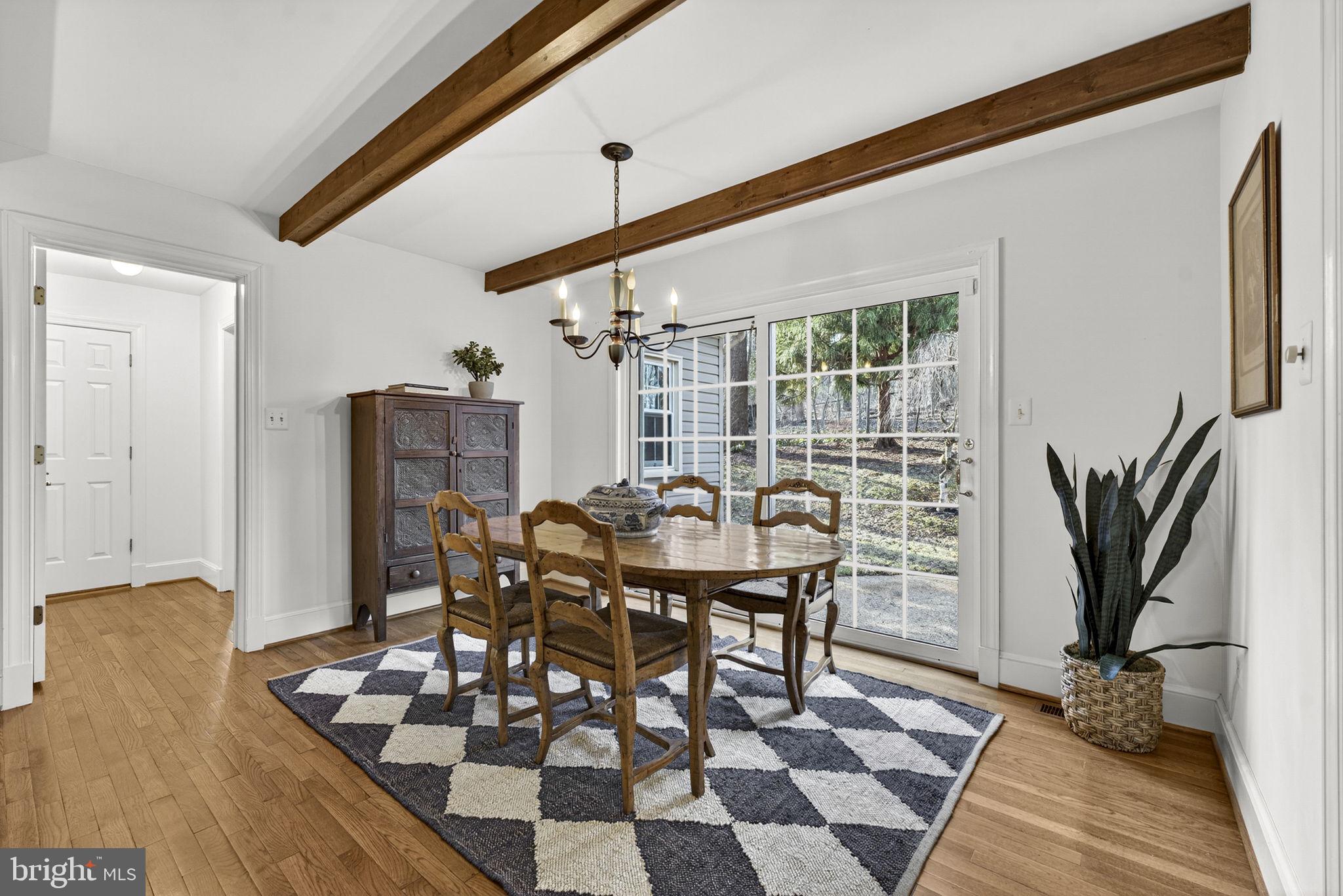 HUNTON WOOD - Residential