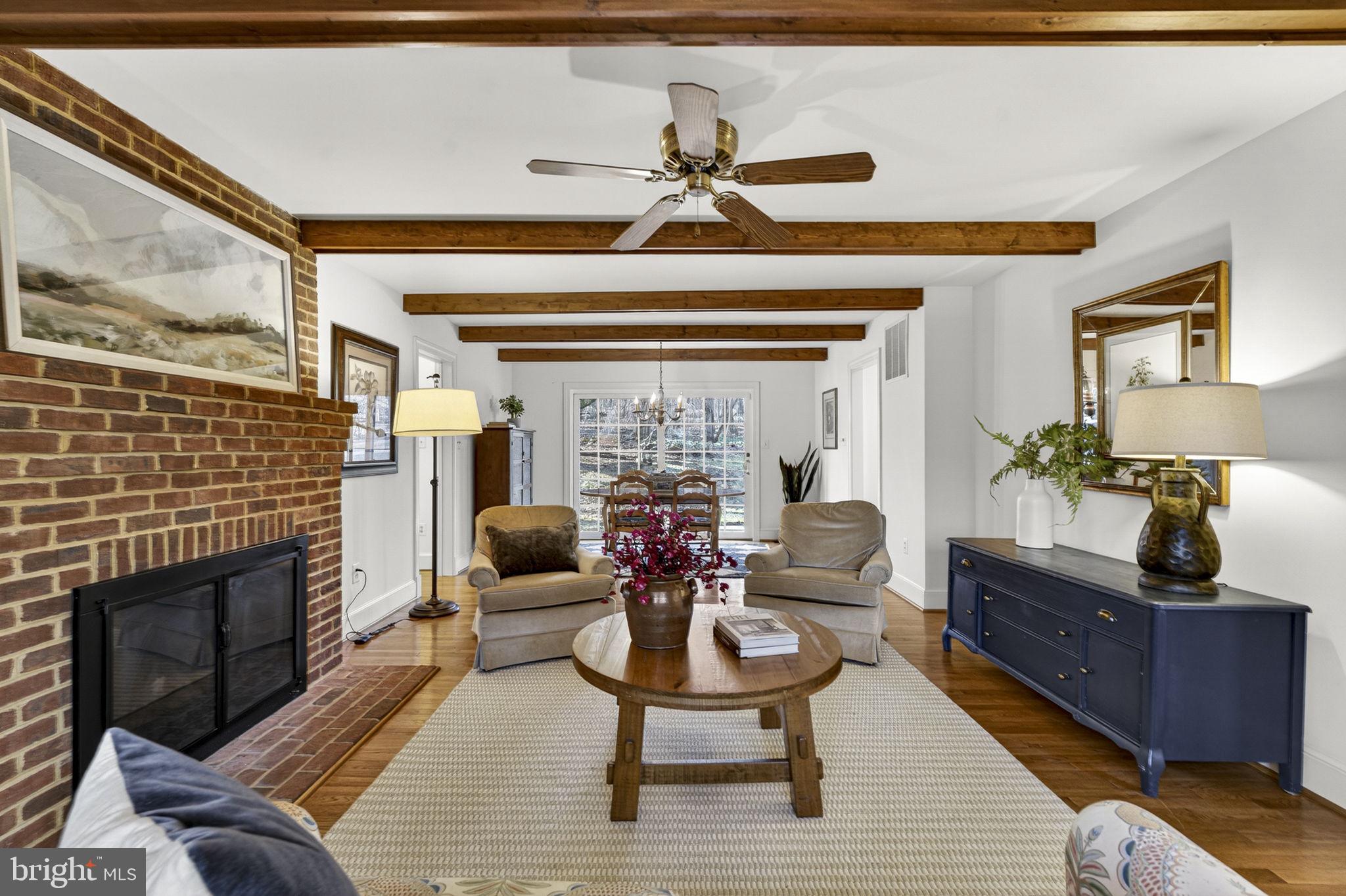 HUNTON WOOD - Residential