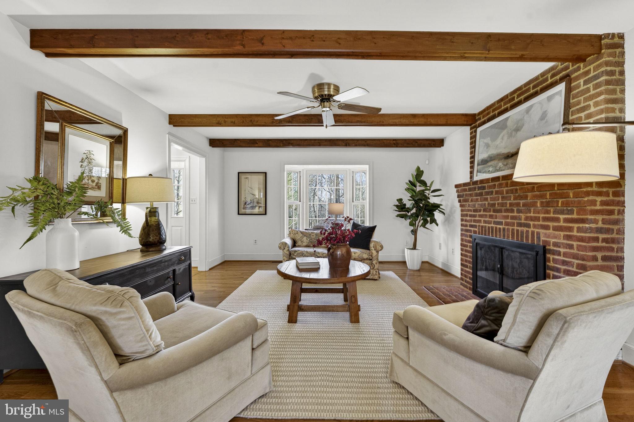 HUNTON WOOD - Residential