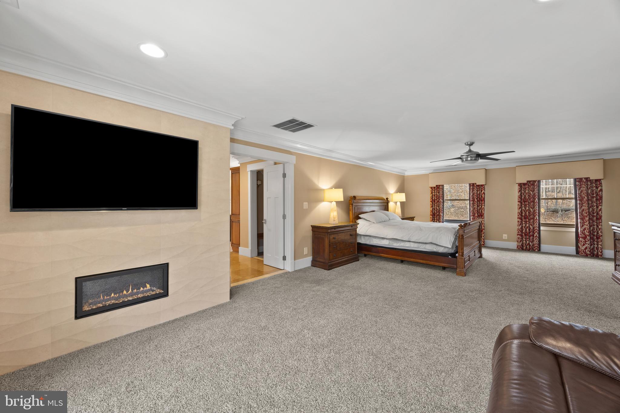 CROWNSVILLE - Residential