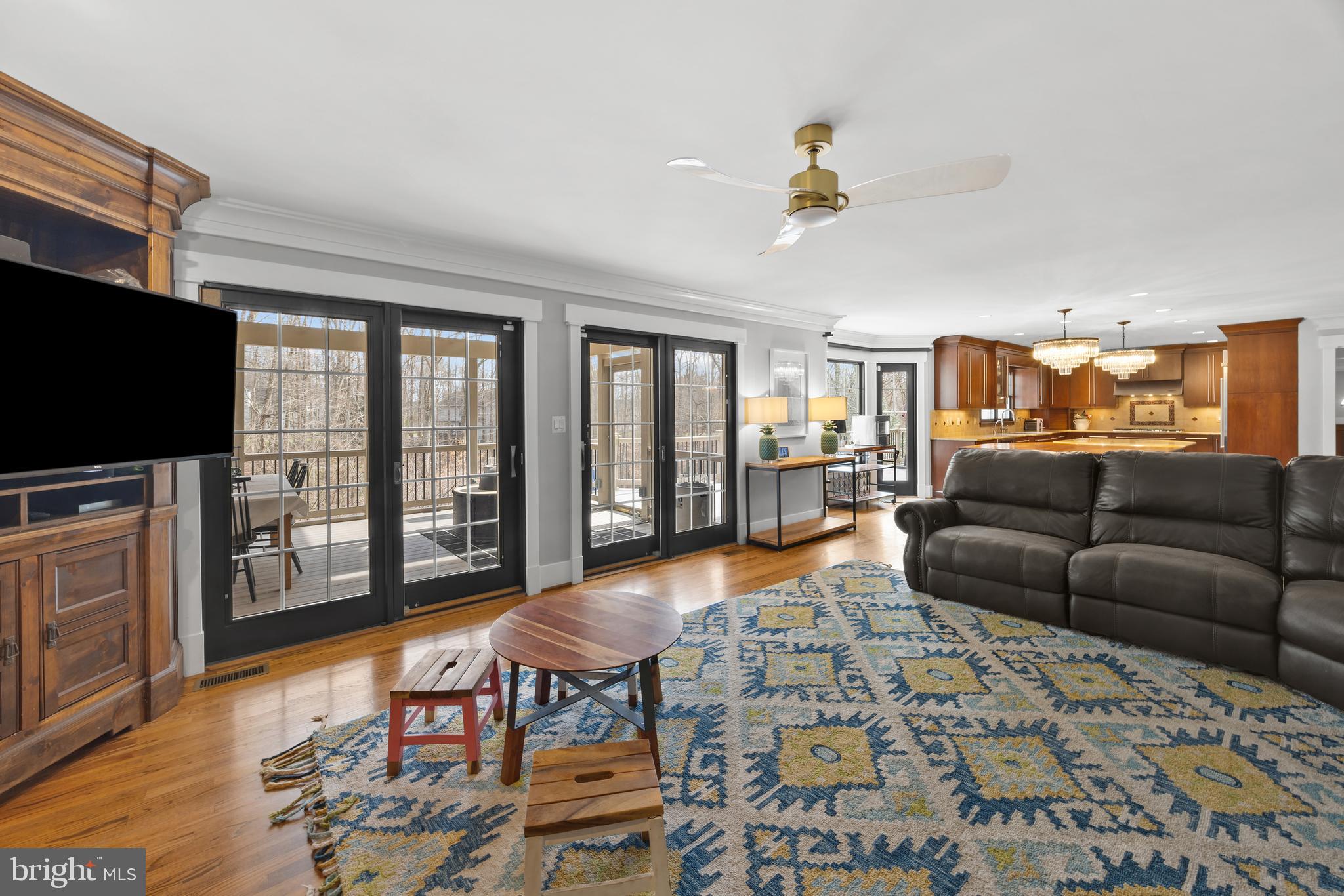 CROWNSVILLE - Residential