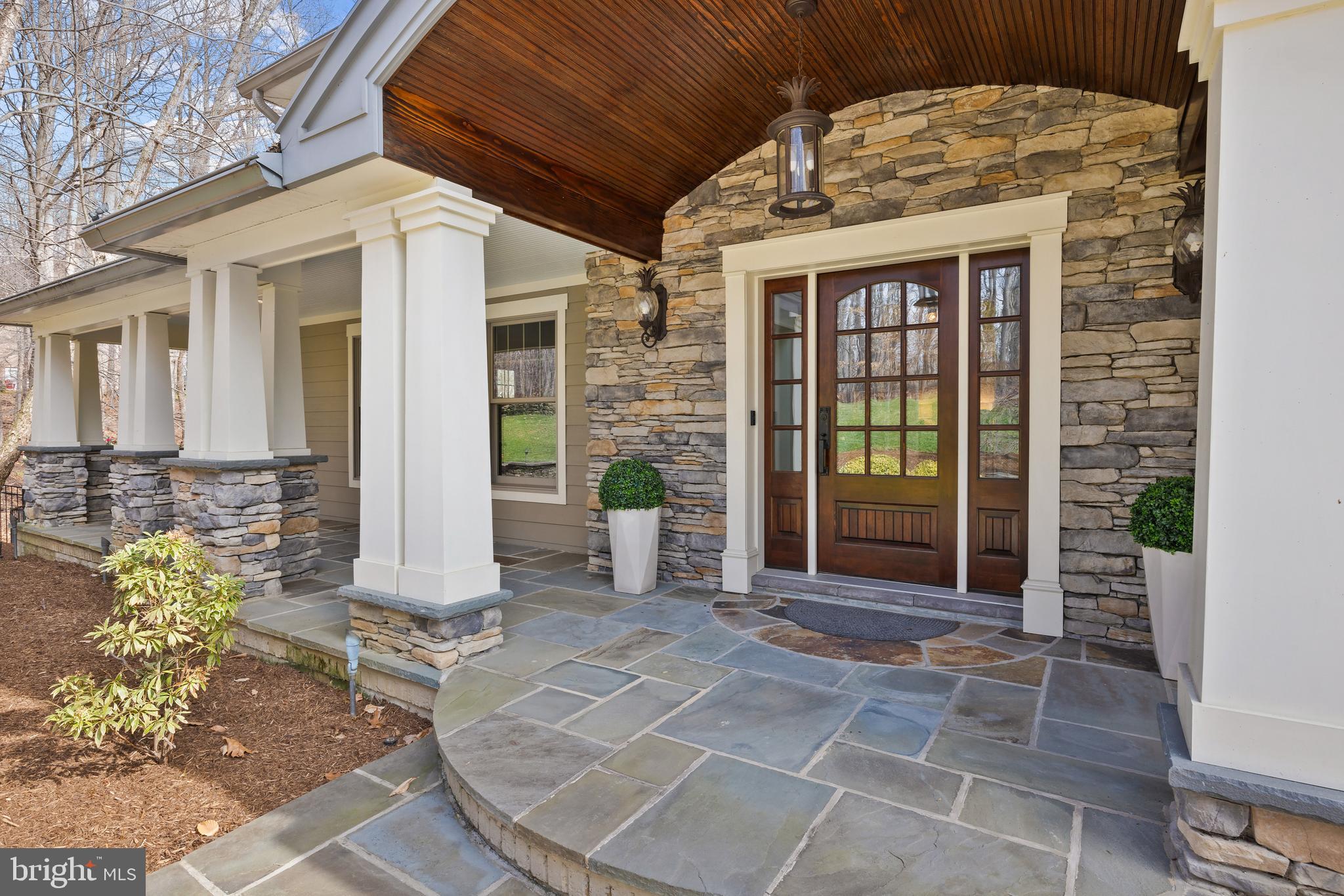 CROWNSVILLE - Residential