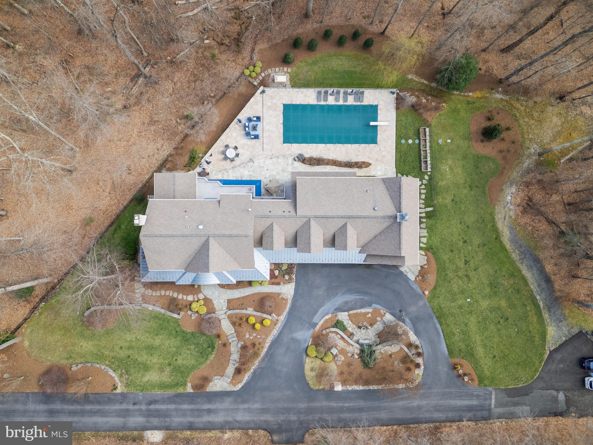 CROWNSVILLE - Residential