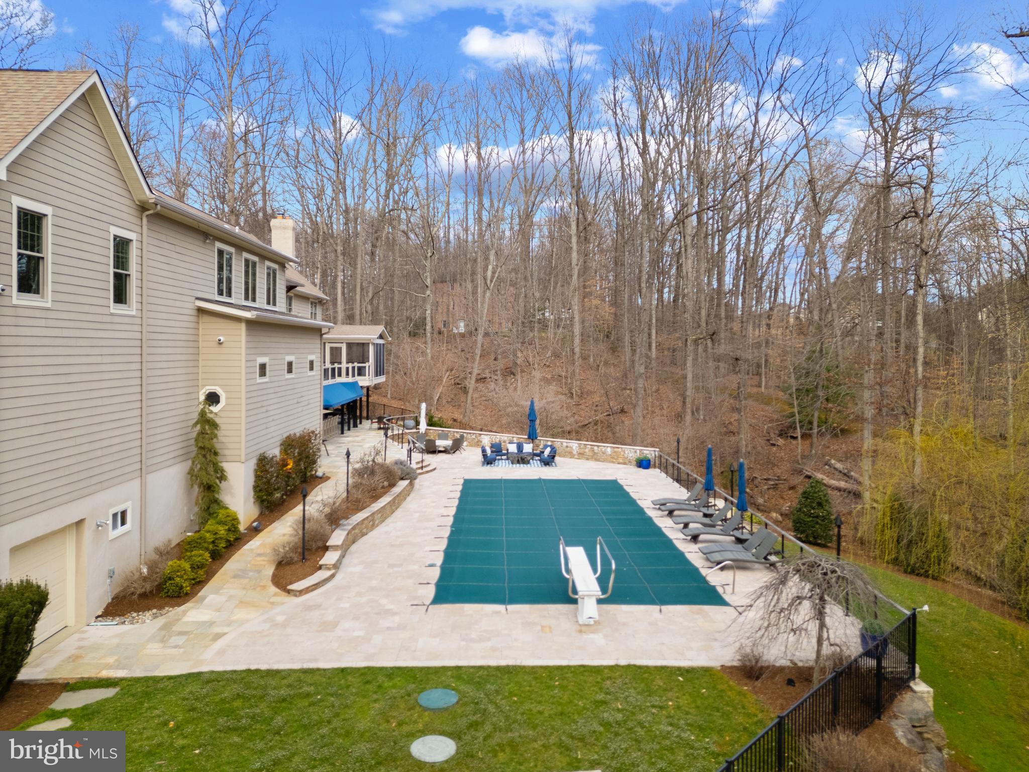 CROWNSVILLE - Residential