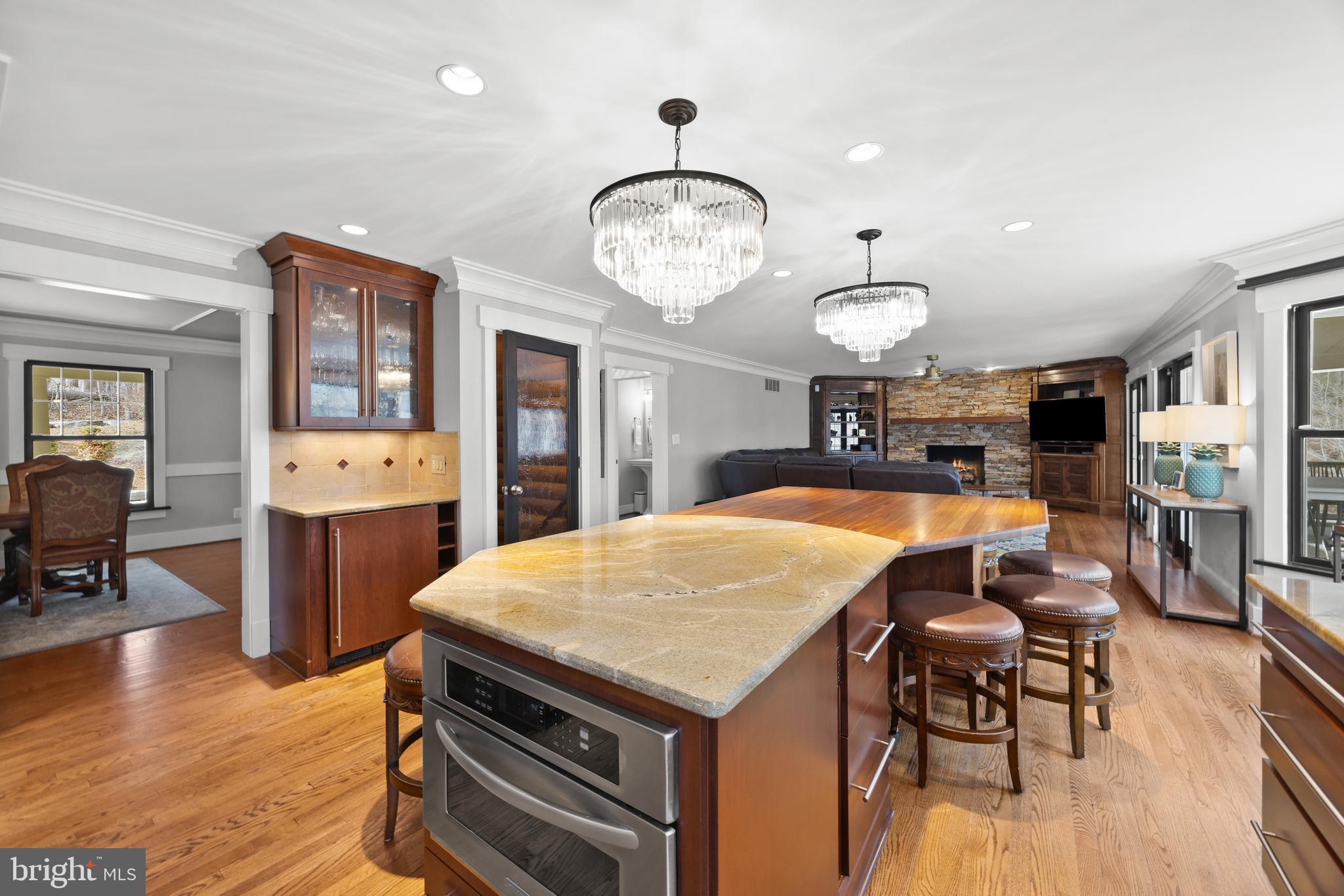 CROWNSVILLE - Residential