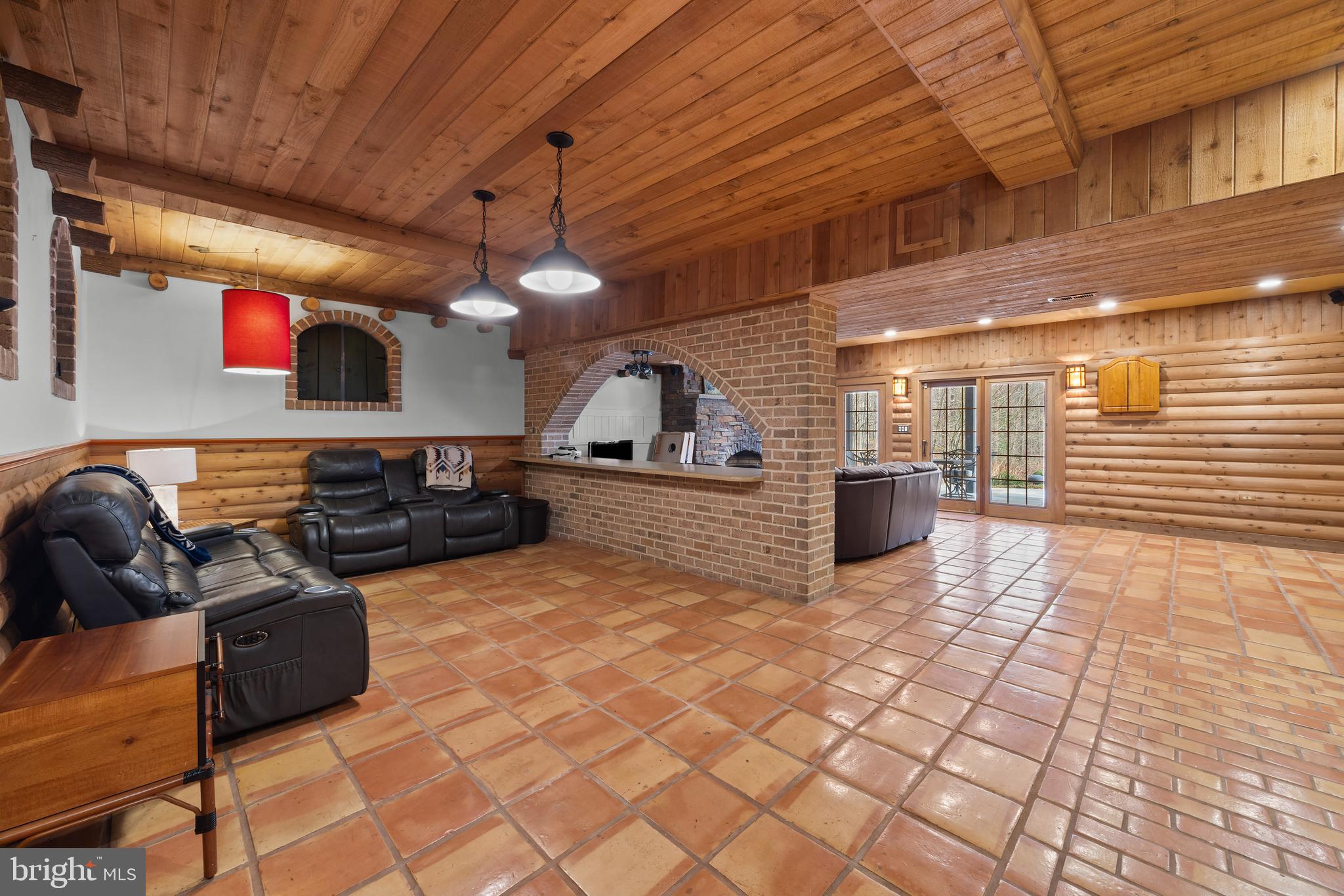 CROWNSVILLE - Residential