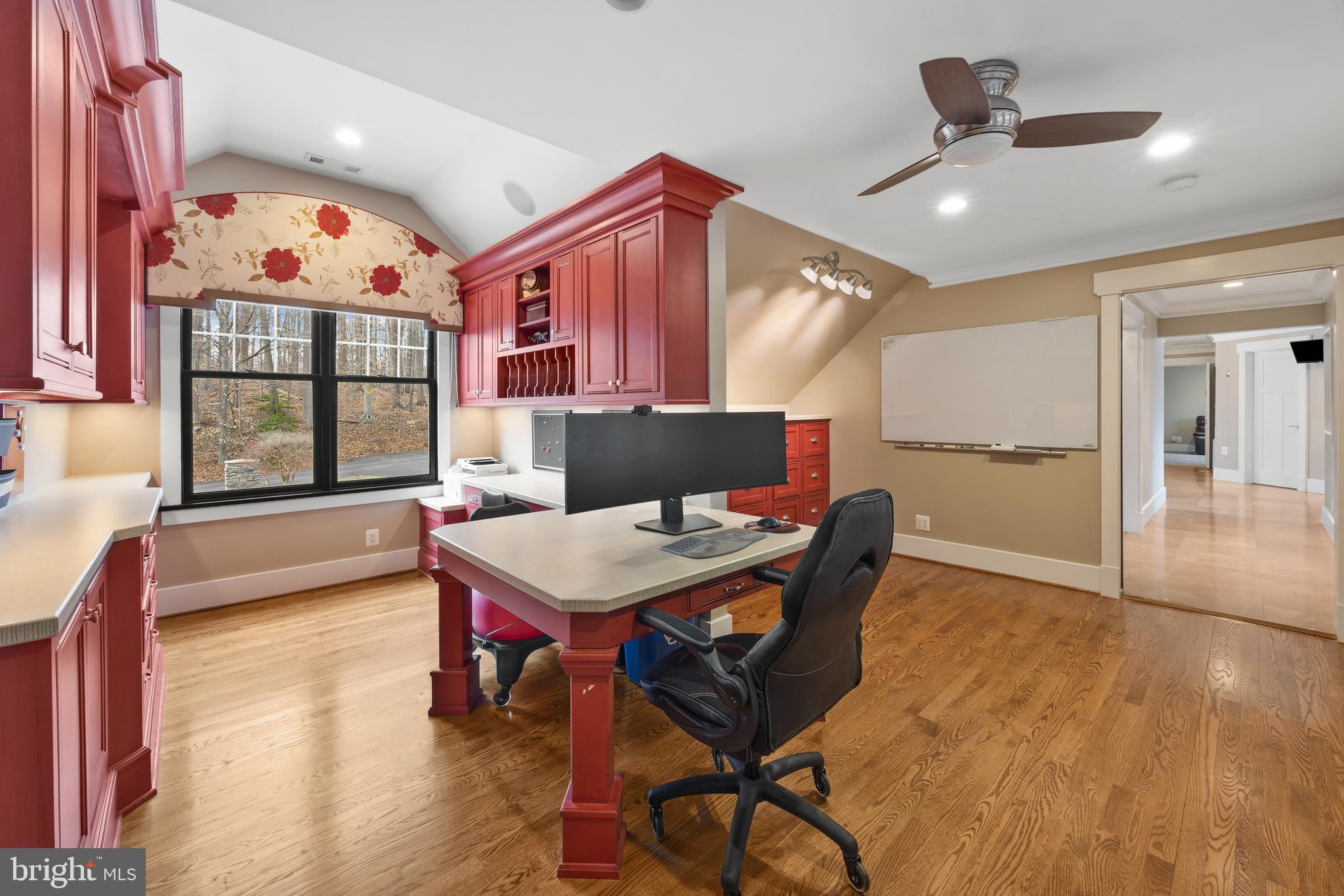 CROWNSVILLE - Residential